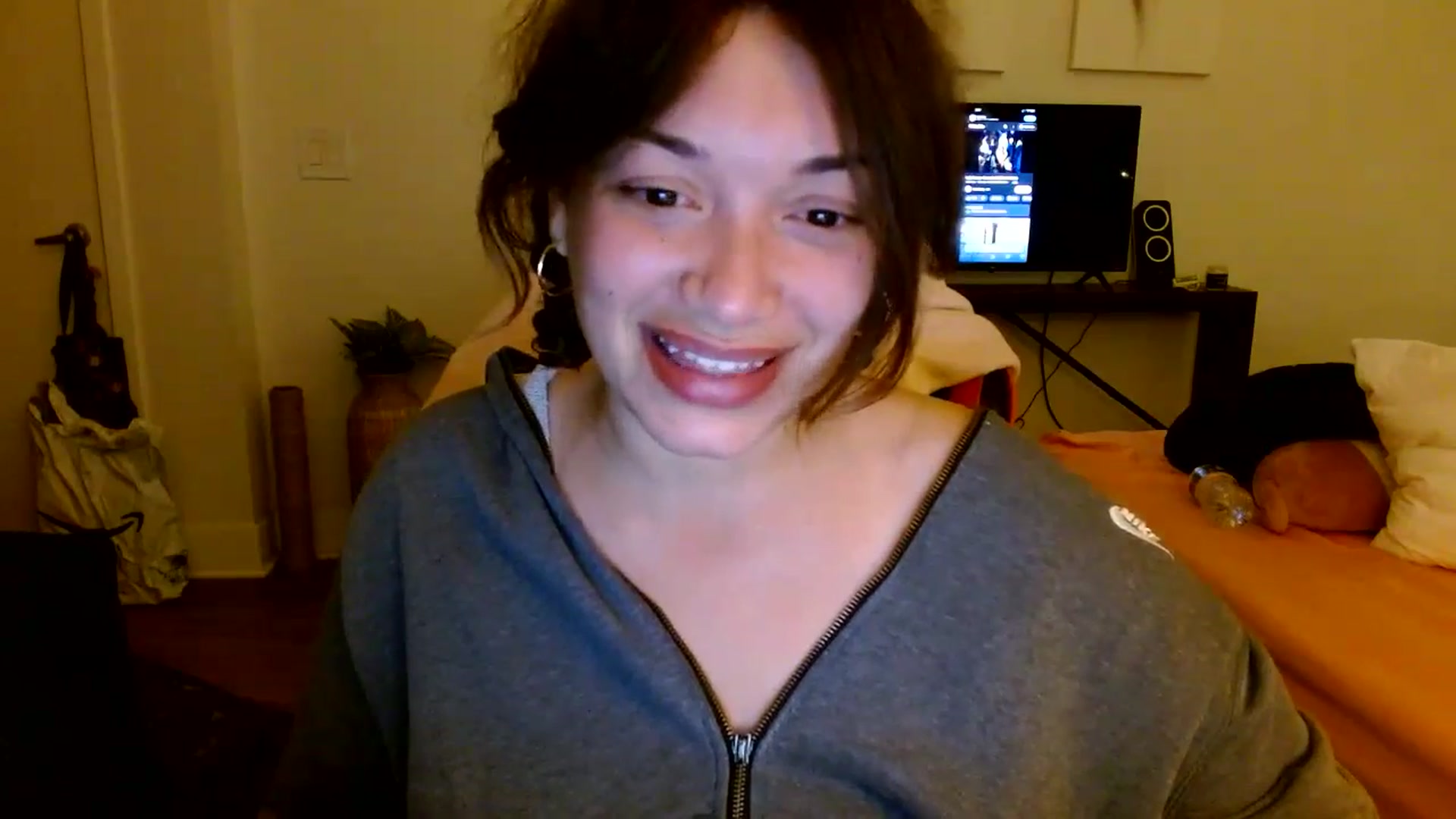 Gallery image thumbnail from Scar__lett's myfreecams stream on, 04/12/2025, 09:23 image 16 of 20
