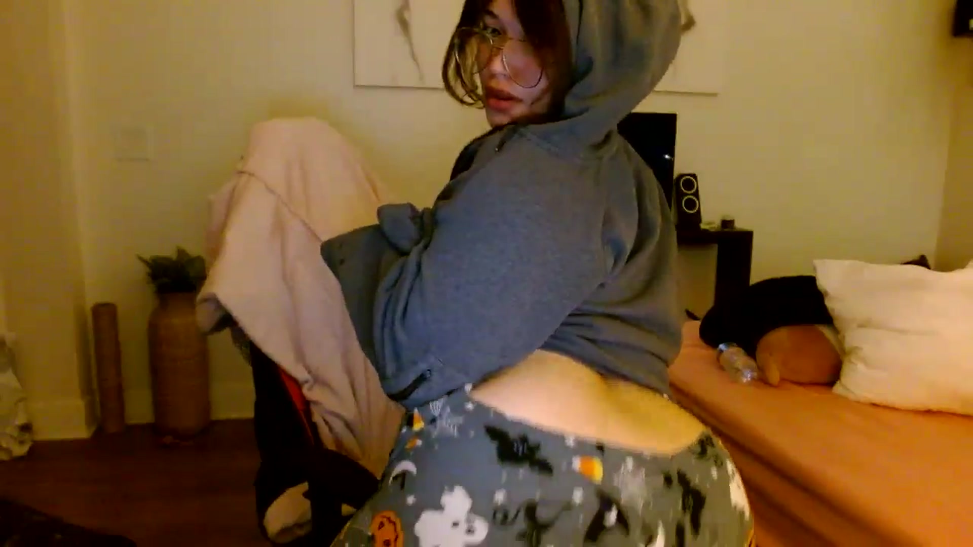 Gallery image thumbnail from Scar__lett's myfreecams stream on, 04/12/2025, 09:23 image 8 of 20