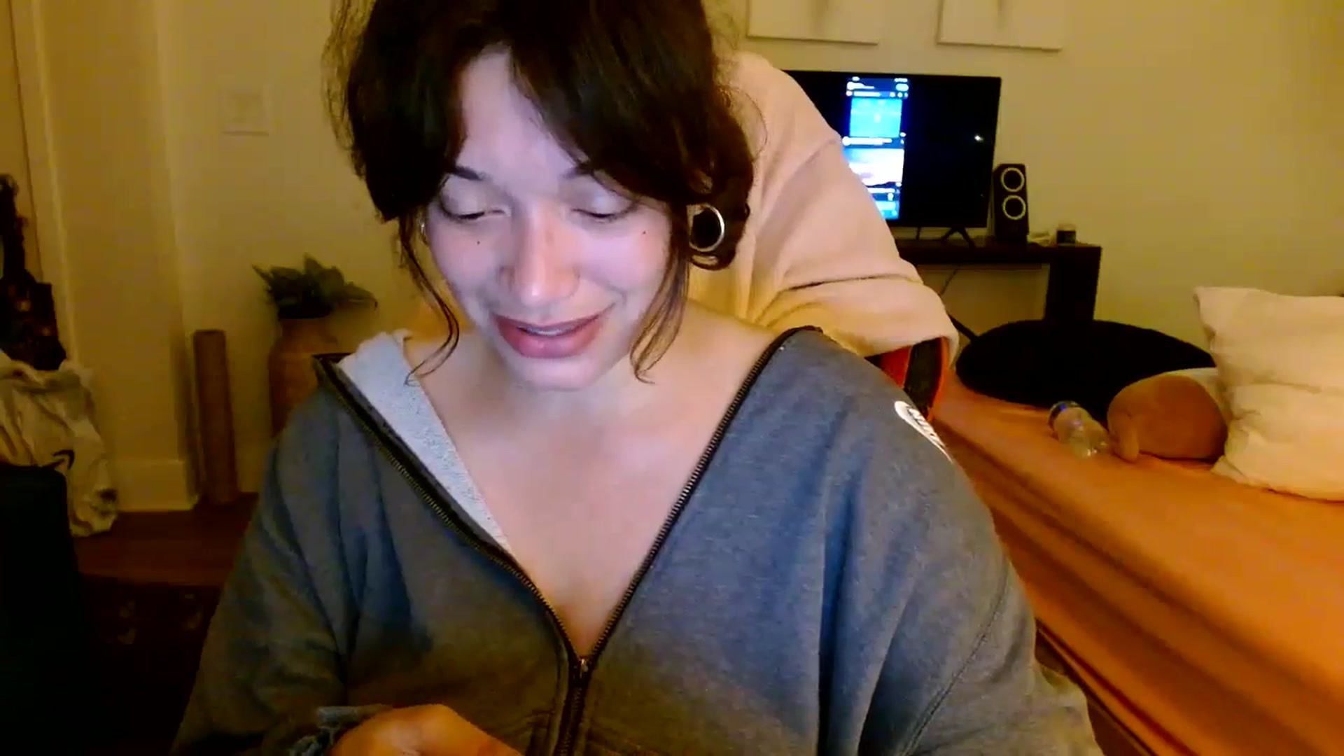 Gallery image thumbnail from Scar__lett's myfreecams stream on, 04/12/2025, 10:05 image 20 of 20