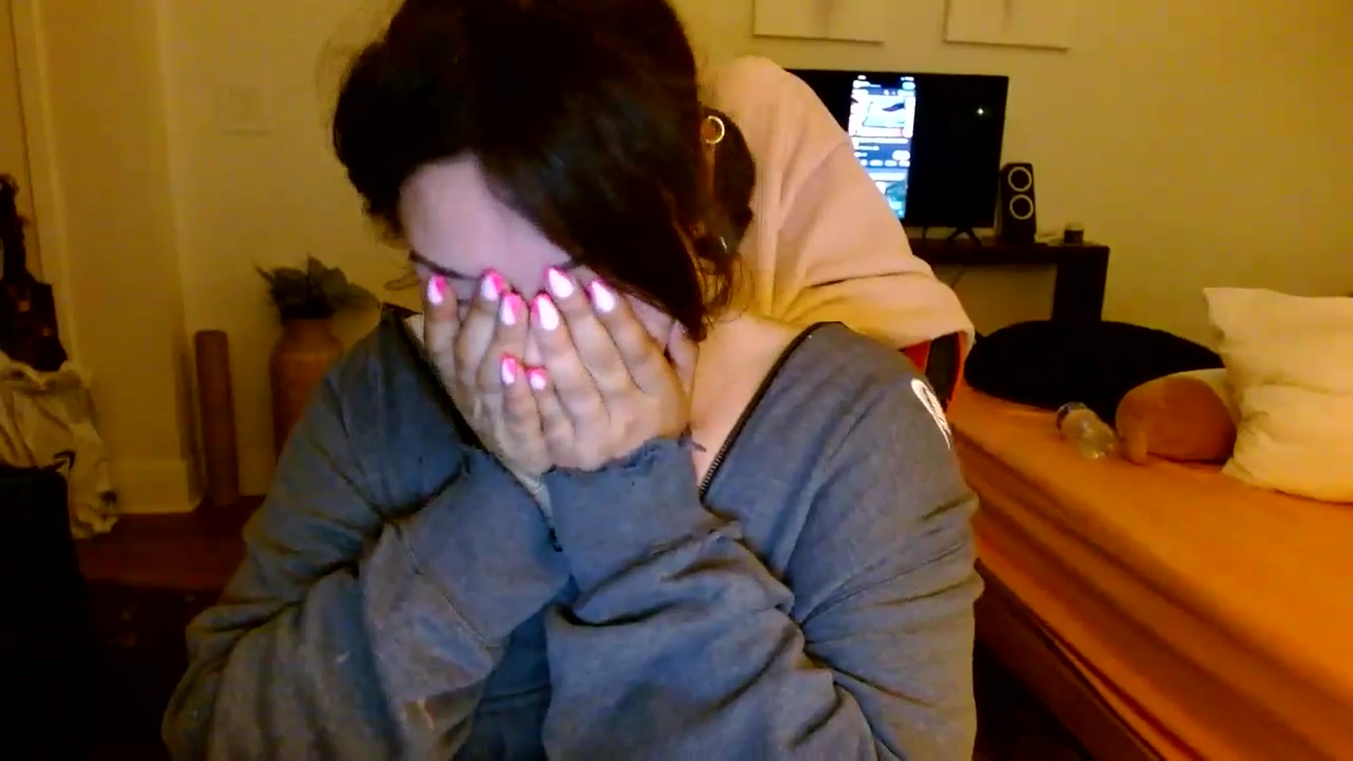 Gallery image thumbnail from Scar__lett's myfreecams stream on, 04/12/2025, 10:05 image 18 of 20