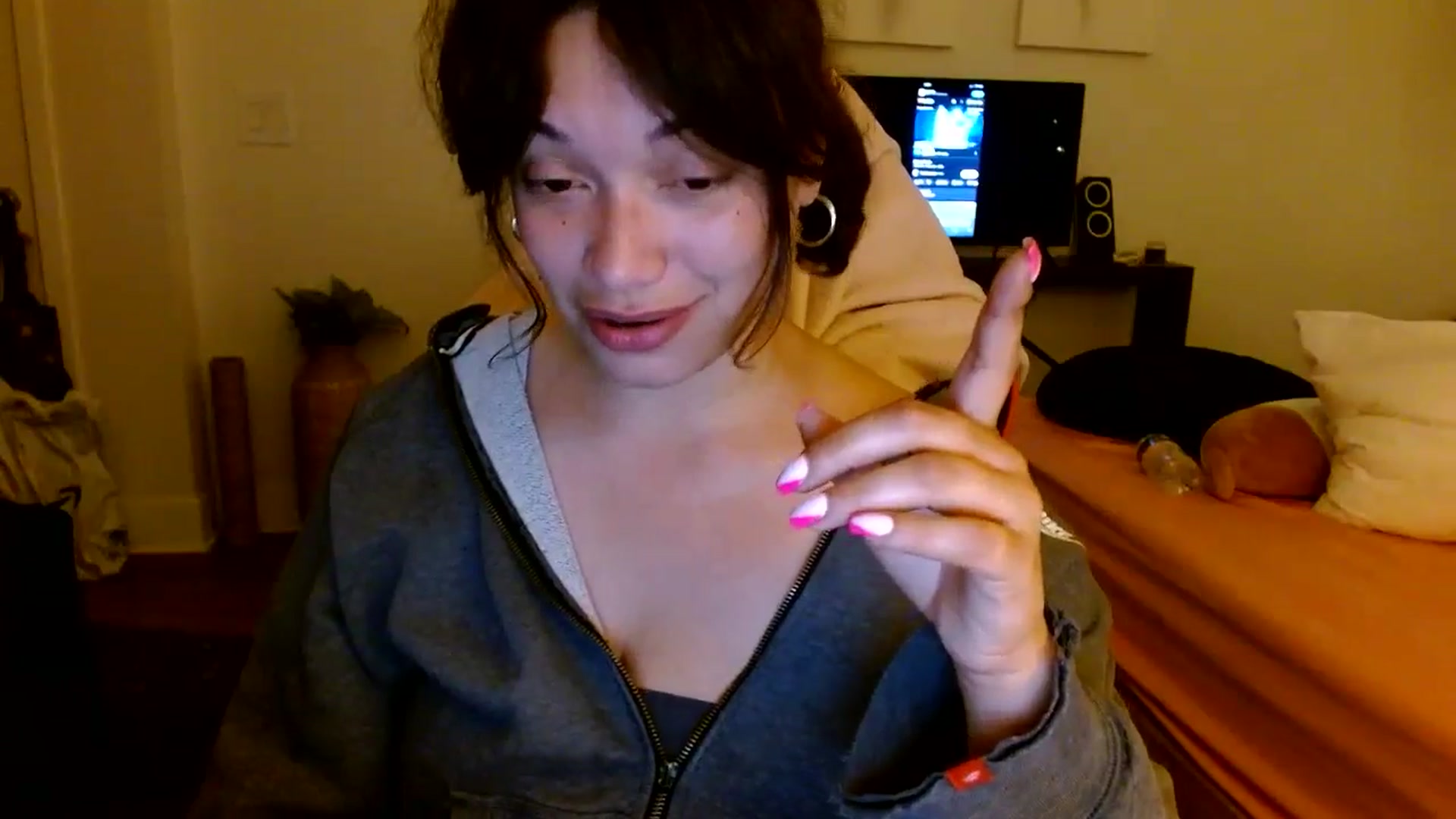 Gallery image thumbnail from Scar__lett's myfreecams stream on, 04/12/2025, 10:05 image 19 of 20
