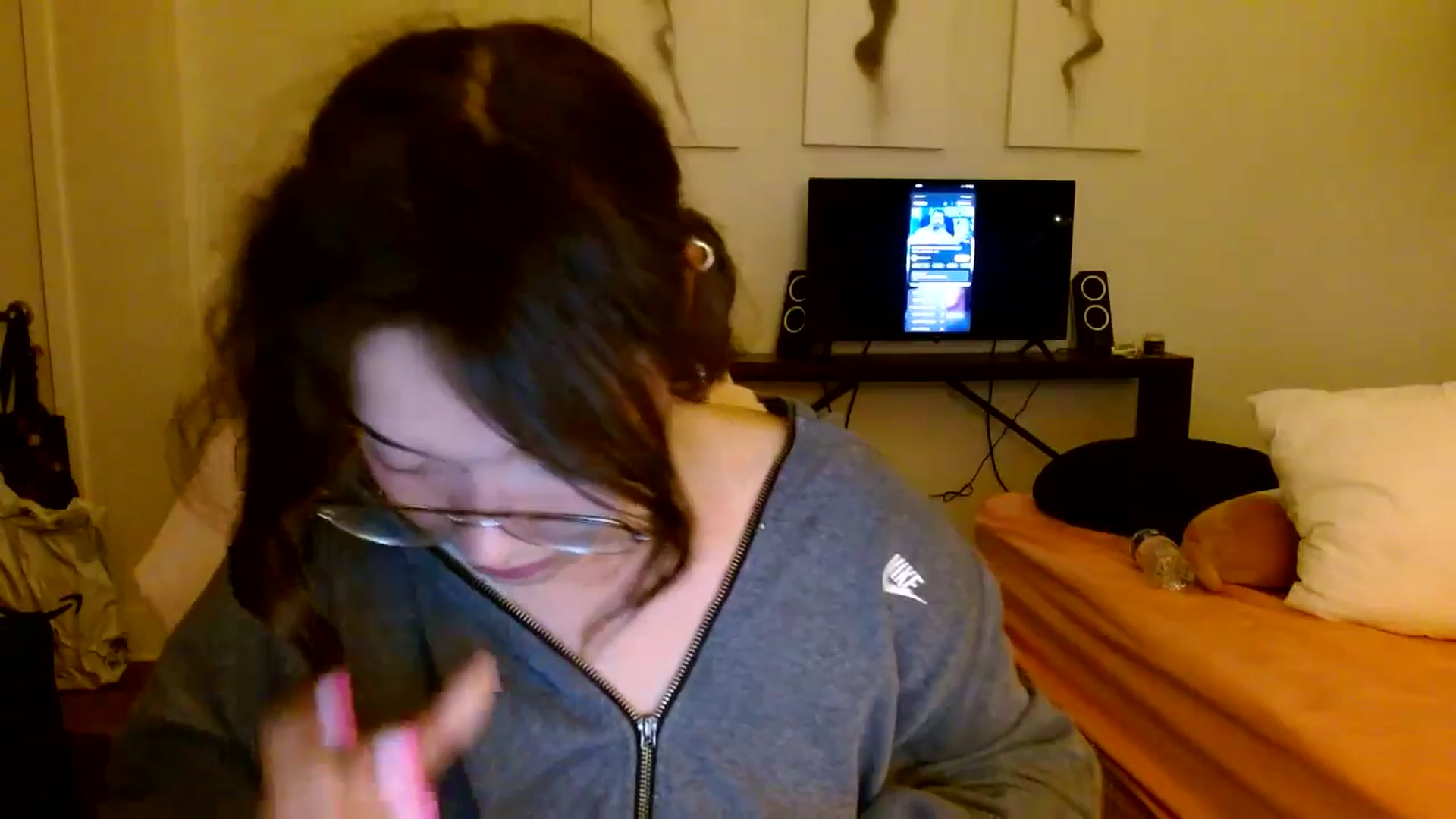 Gallery image thumbnail from Scar__lett's myfreecams stream on, 04/12/2025, 10:34 image 14 of 20