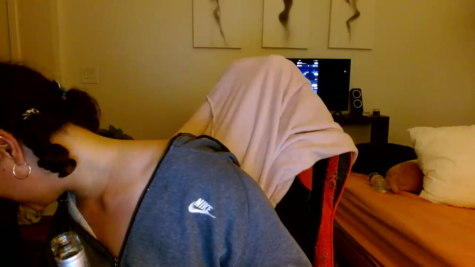 Gallery image thumbnail from Scar__lett's myfreecams stream on, 04/12/2025, 10:34 image 18 of 20