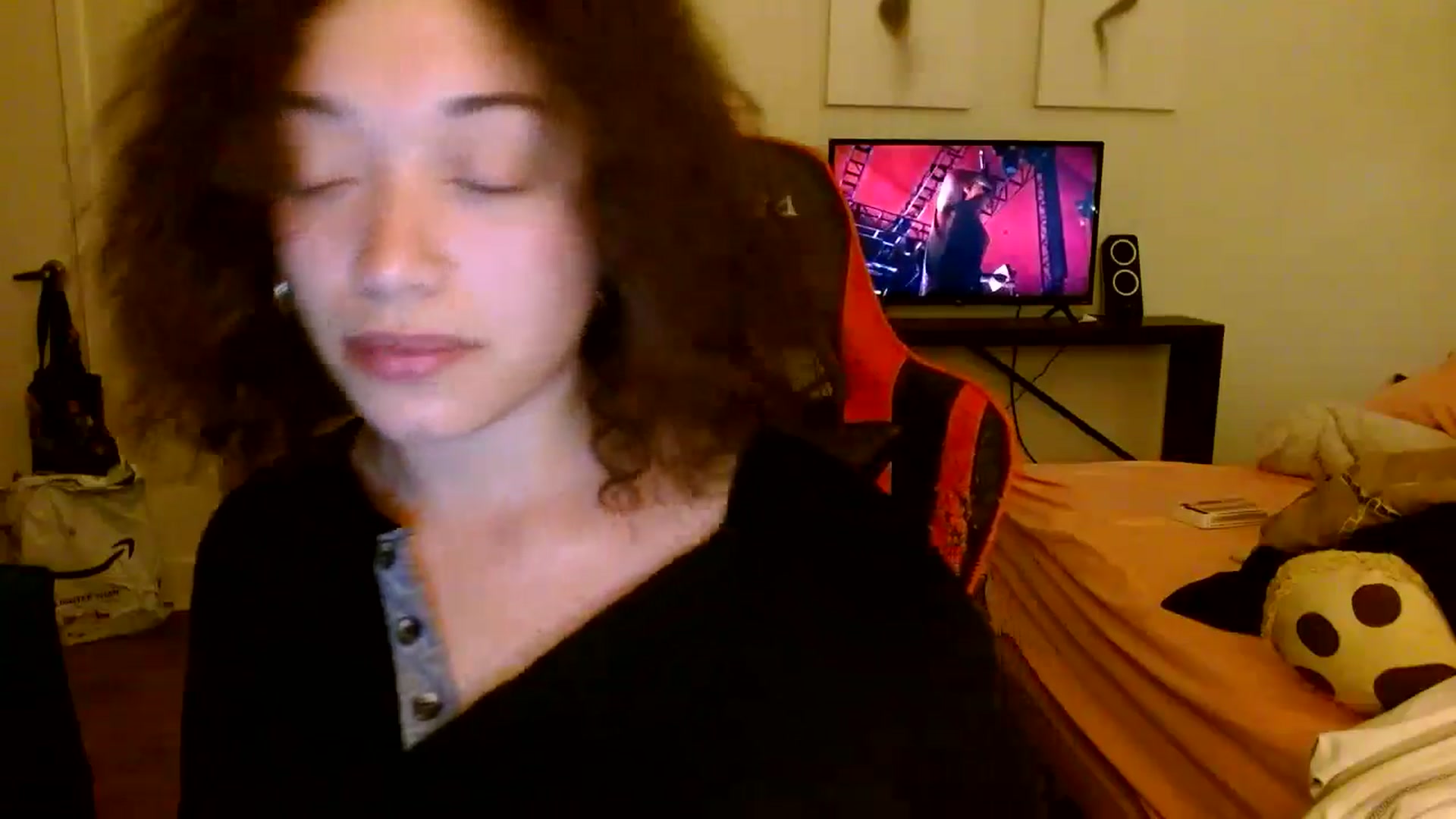 Gallery image thumbnail from Scar__lett's myfreecams stream on, 04/19/2025, 08:31 image 9 of 20