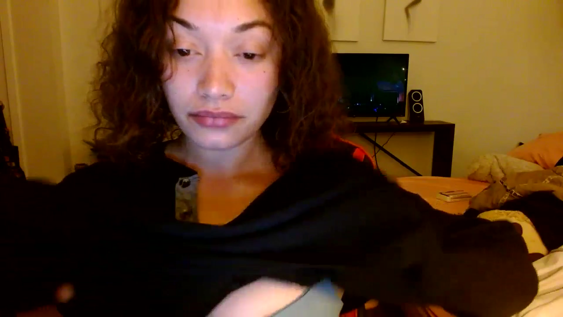 Gallery image thumbnail from Scar__lett's myfreecams stream on, 04/19/2025, 08:31 image 3 of 20