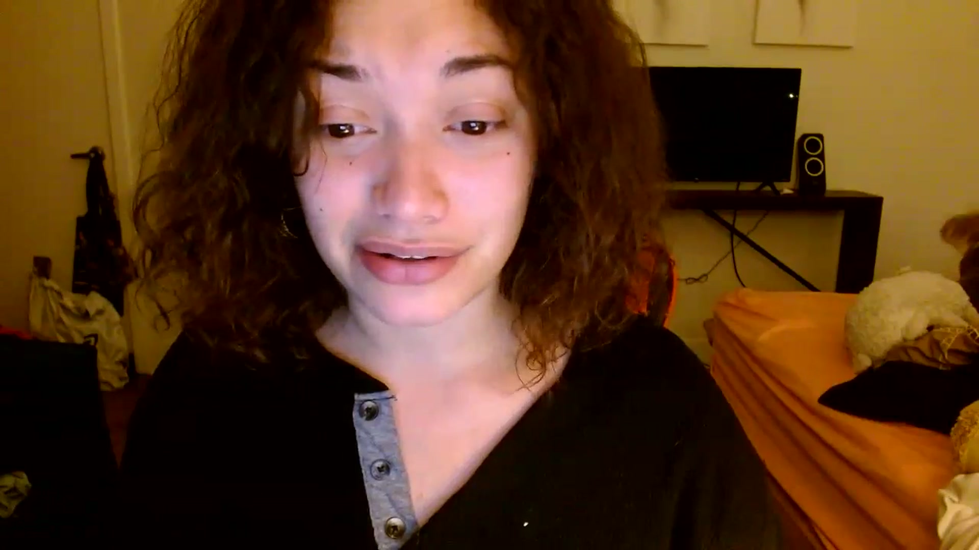 Gallery image thumbnail from Scar__lett's myfreecams stream on, 04/19/2025, 10:34 image 12 of 20