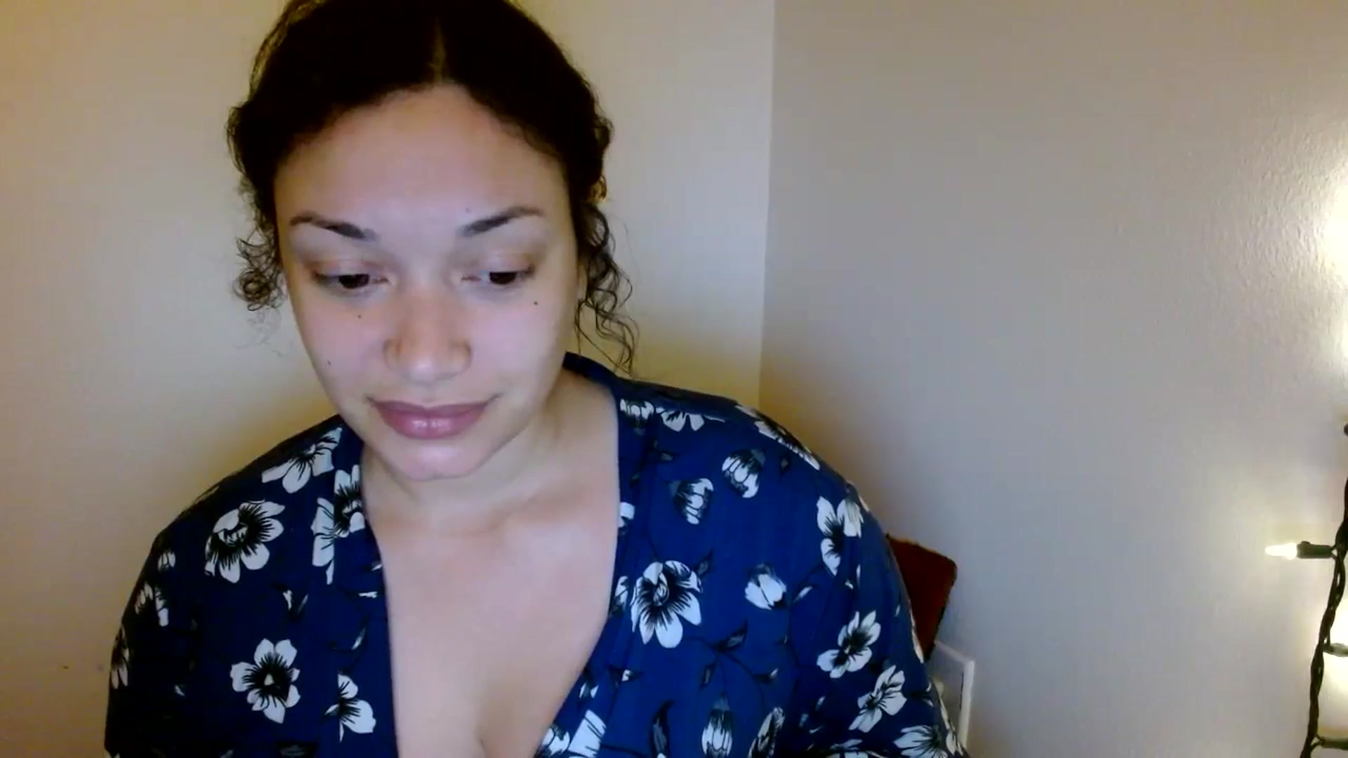 Gallery image thumbnail from Scar__lett's myfreecams stream on, 04/21/2025, 07:54 image 3 of 20