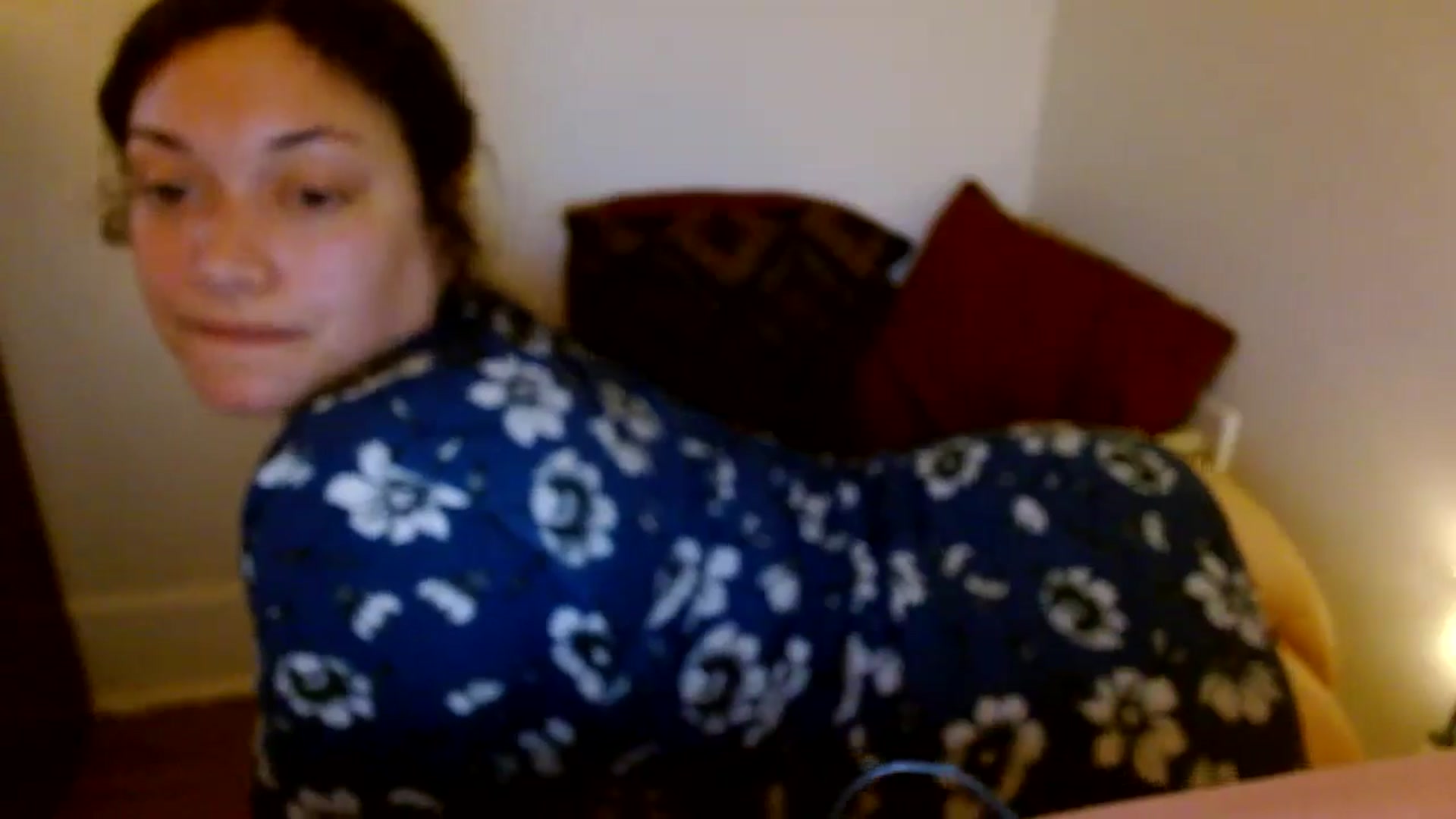 Gallery image thumbnail from Scar__lett's myfreecams stream on, 04/21/2025, 08:43 image 15 of 20