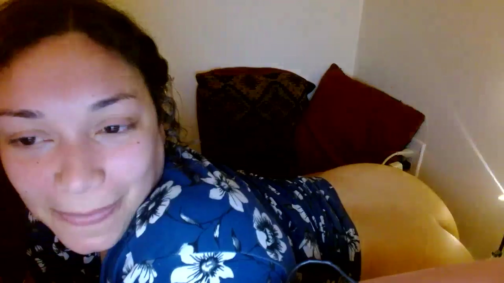Gallery image thumbnail from Scar__lett's myfreecams stream on, 04/21/2025, 08:43 image 16 of 20