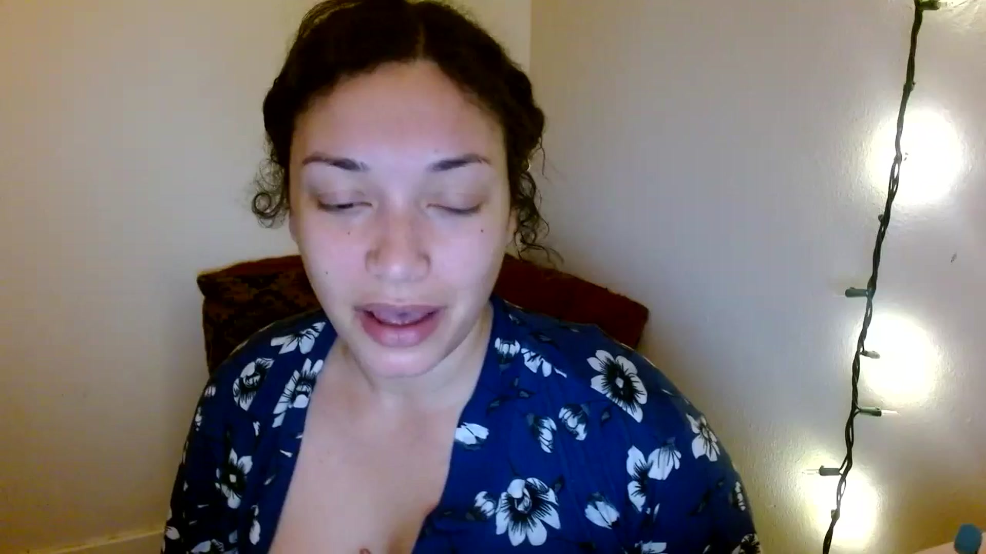 Gallery image thumbnail from Scar__lett's myfreecams stream on, 04/21/2025, 08:43 image 1 of 20
