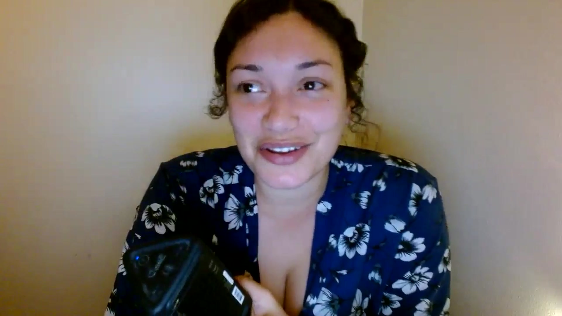 Gallery image thumbnail from Scar__lett's myfreecams stream on, 04/21/2025, 09:23 image 2 of 20