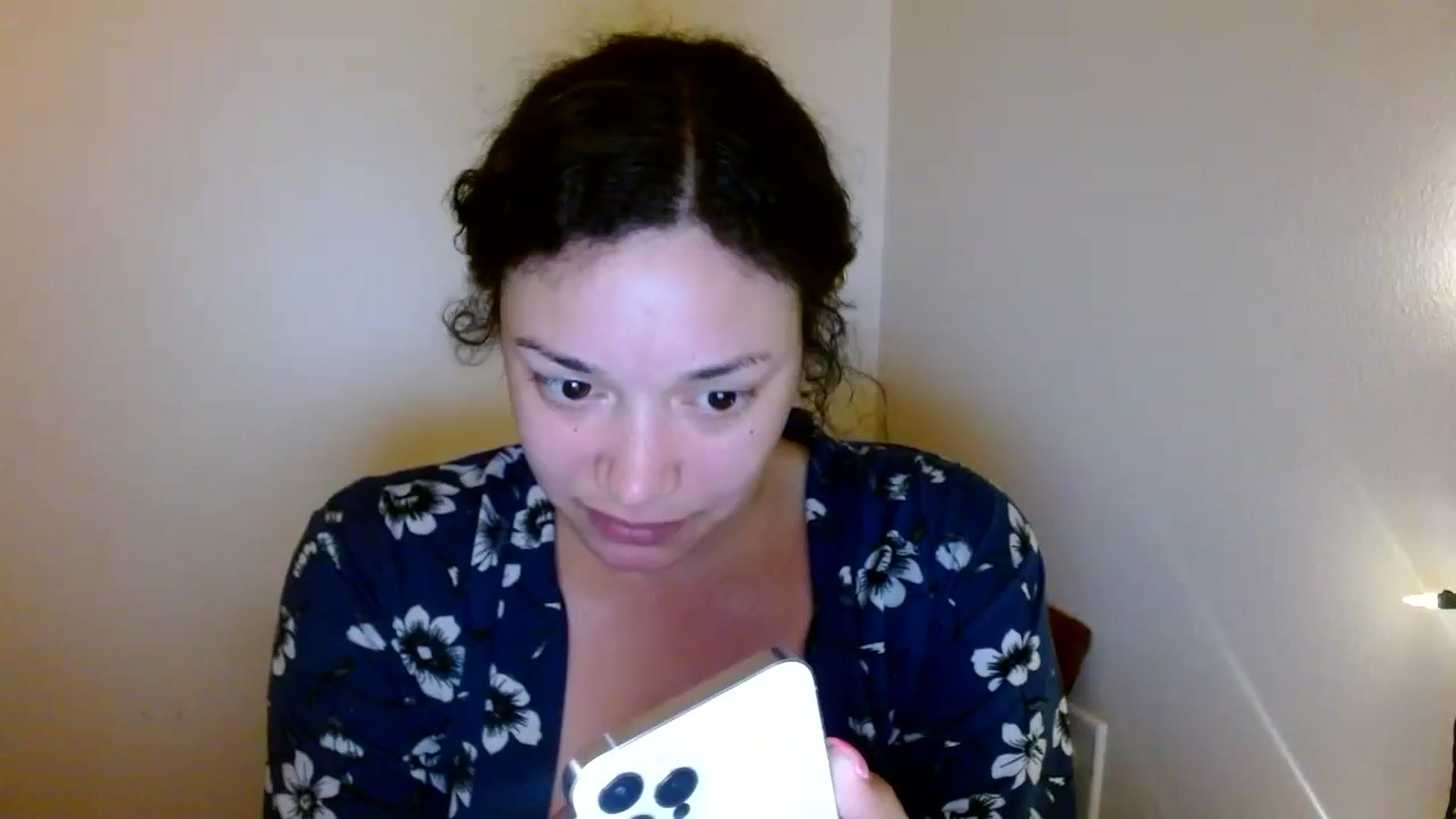 Gallery image thumbnail from Scar__lett's myfreecams stream on, 04/21/2025, 09:23 image 16 of 20