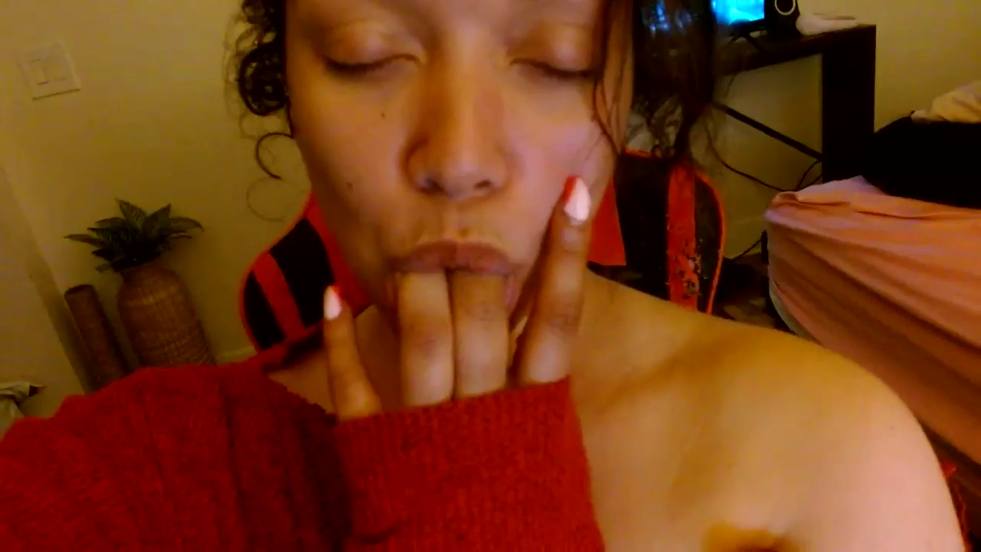 Gallery image thumbnail from Scar__lett's myfreecams stream on, 04/25/2025, 10:52 image 7 of 20