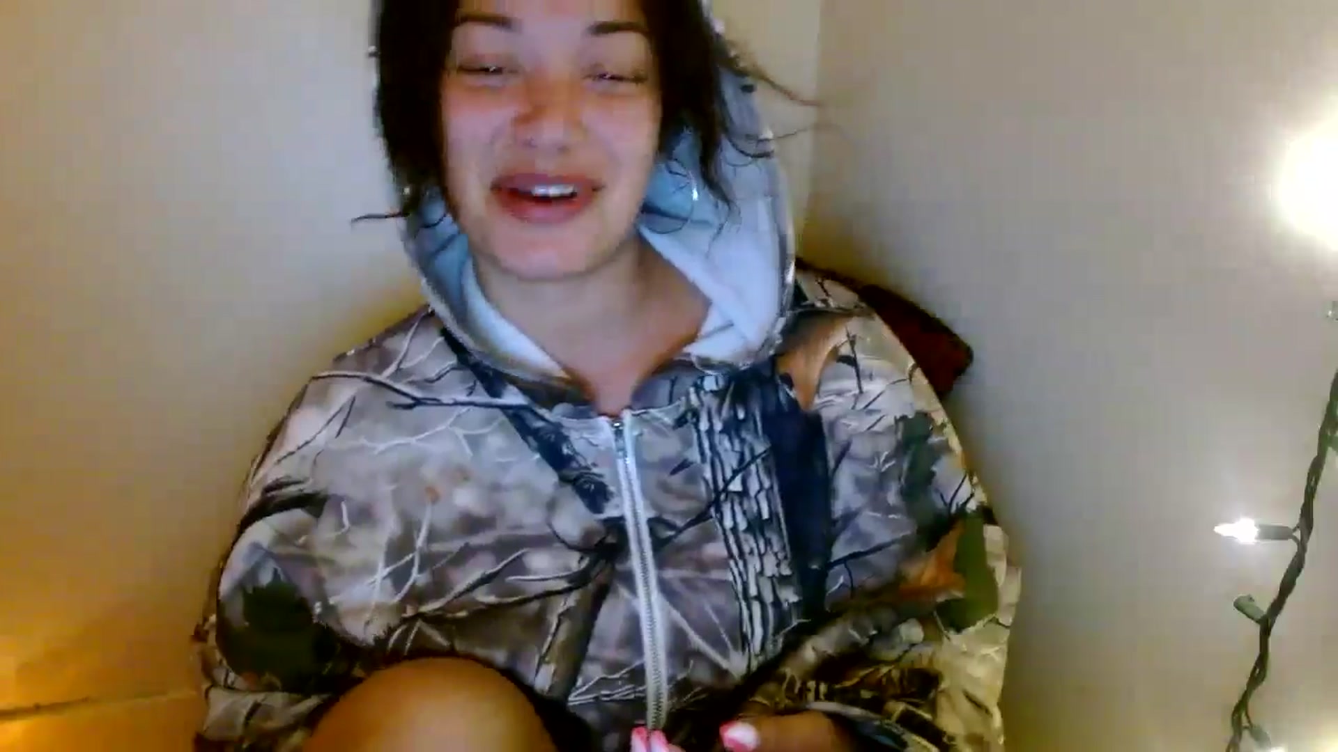 Gallery image thumbnail from Scar__lett's myfreecams stream on, 05/10/2025, 10:32 image 5 of 20