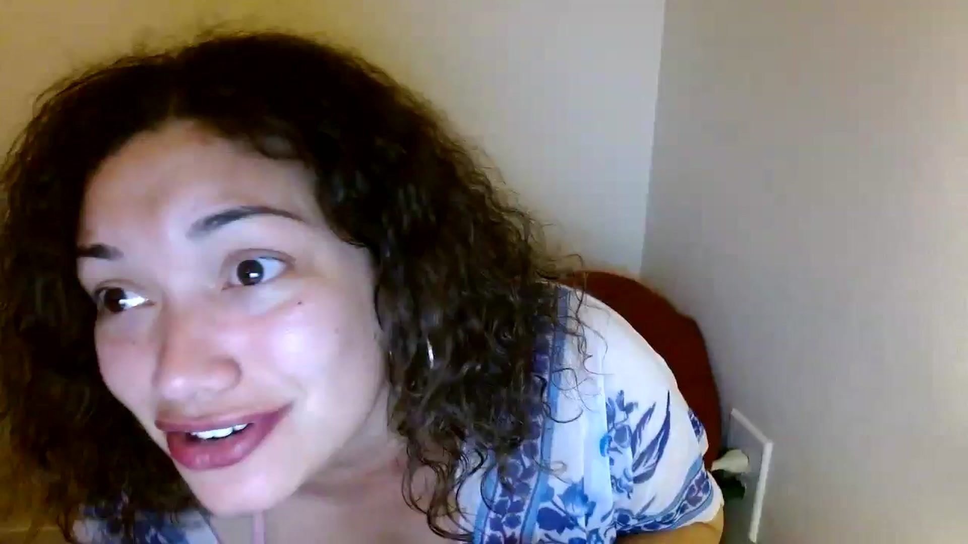 Gallery image thumbnail from Scar__lett's myfreecams stream on, 05/16/2025, 08:30 image 1 of 20