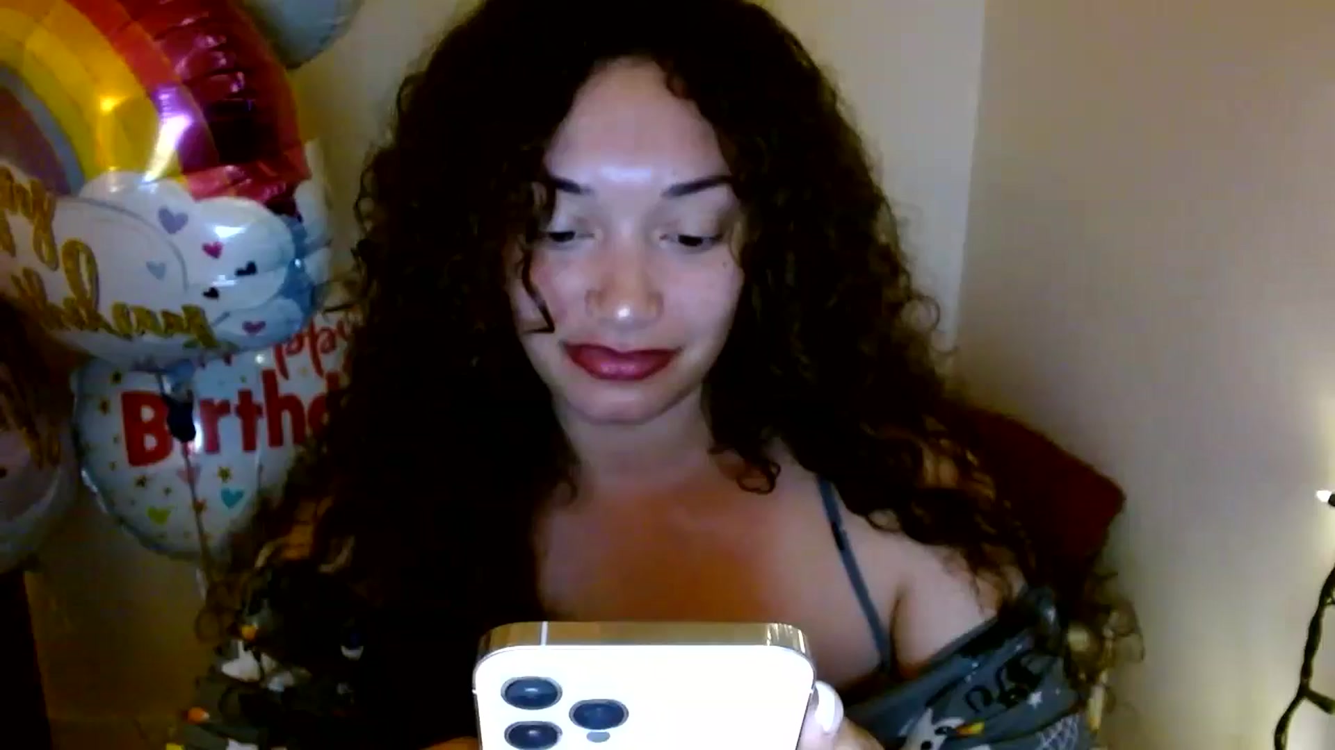 Gallery image thumbnail from Scar__lett's myfreecams stream on, 05/20/2025, 07:27 image 5 of 20
