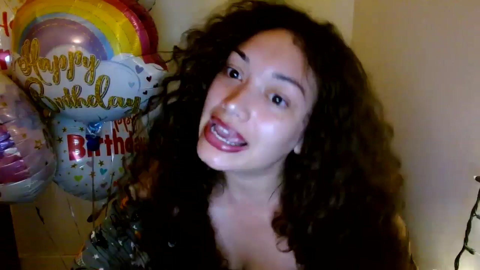 Gallery image thumbnail from Scar__lett's myfreecams stream on, 05/20/2025, 07:27 image 9 of 20