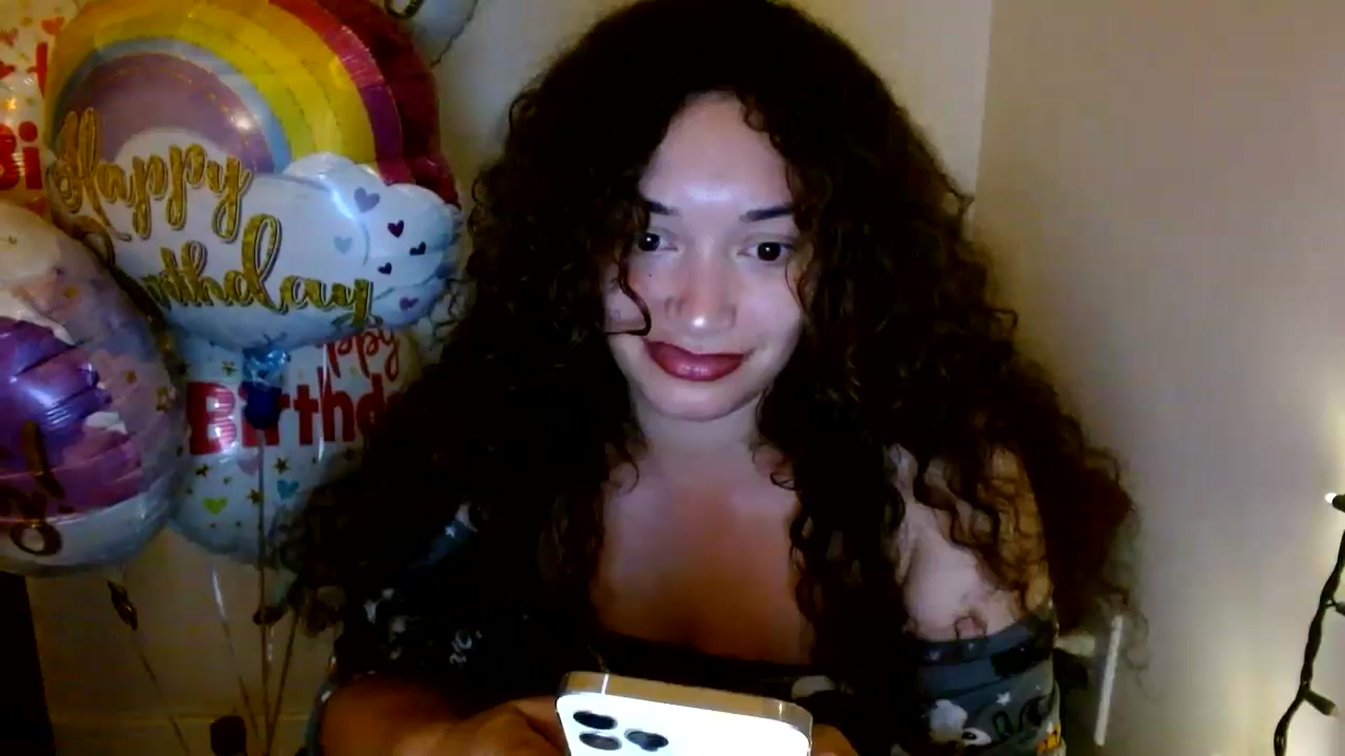 Gallery image thumbnail from Scar__lett's myfreecams stream on, 05/20/2025, 07:27 image 7 of 20