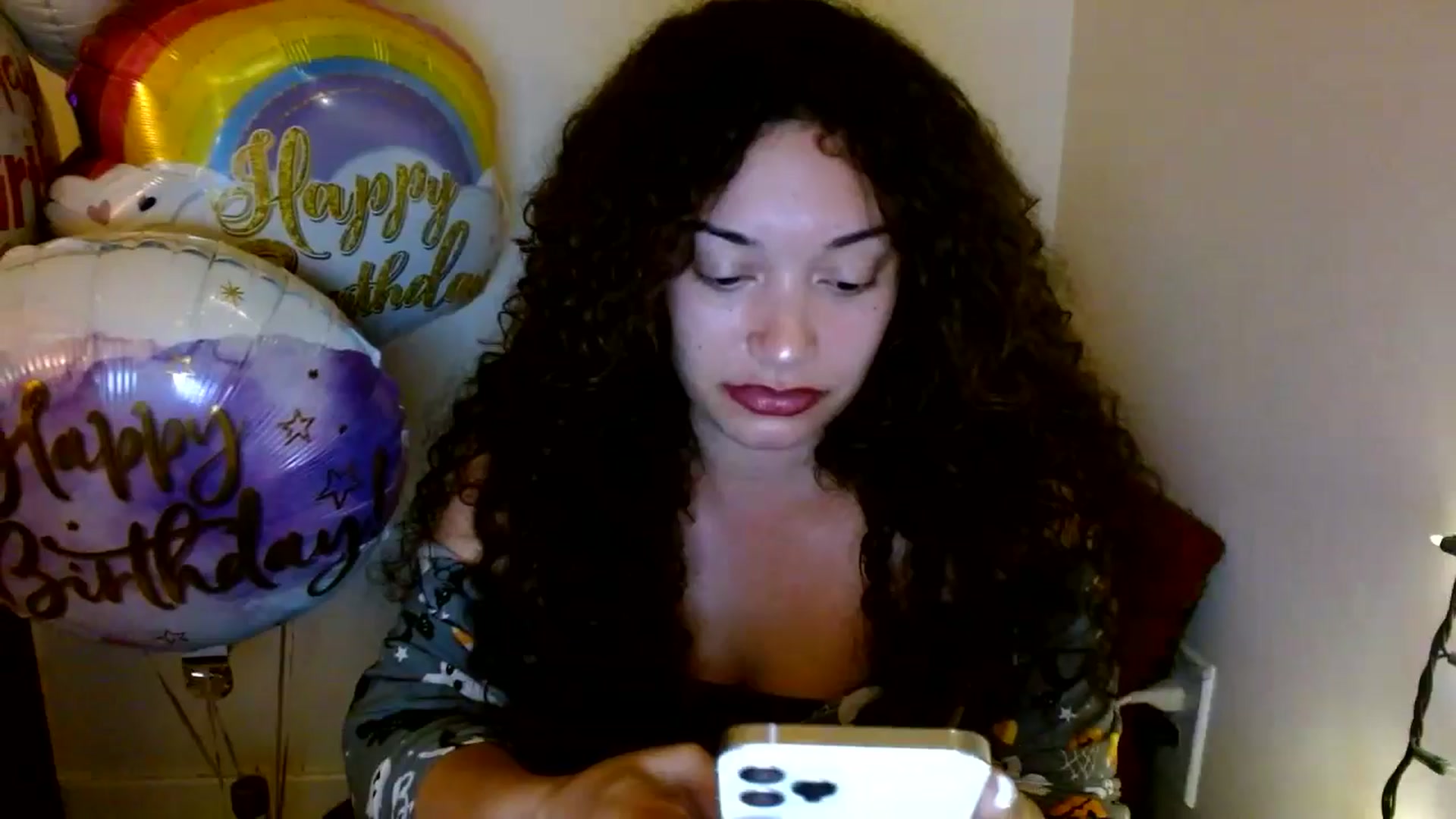 Gallery image thumbnail from Scar__lett's myfreecams stream on, 05/20/2025, 07:27 image 10 of 20