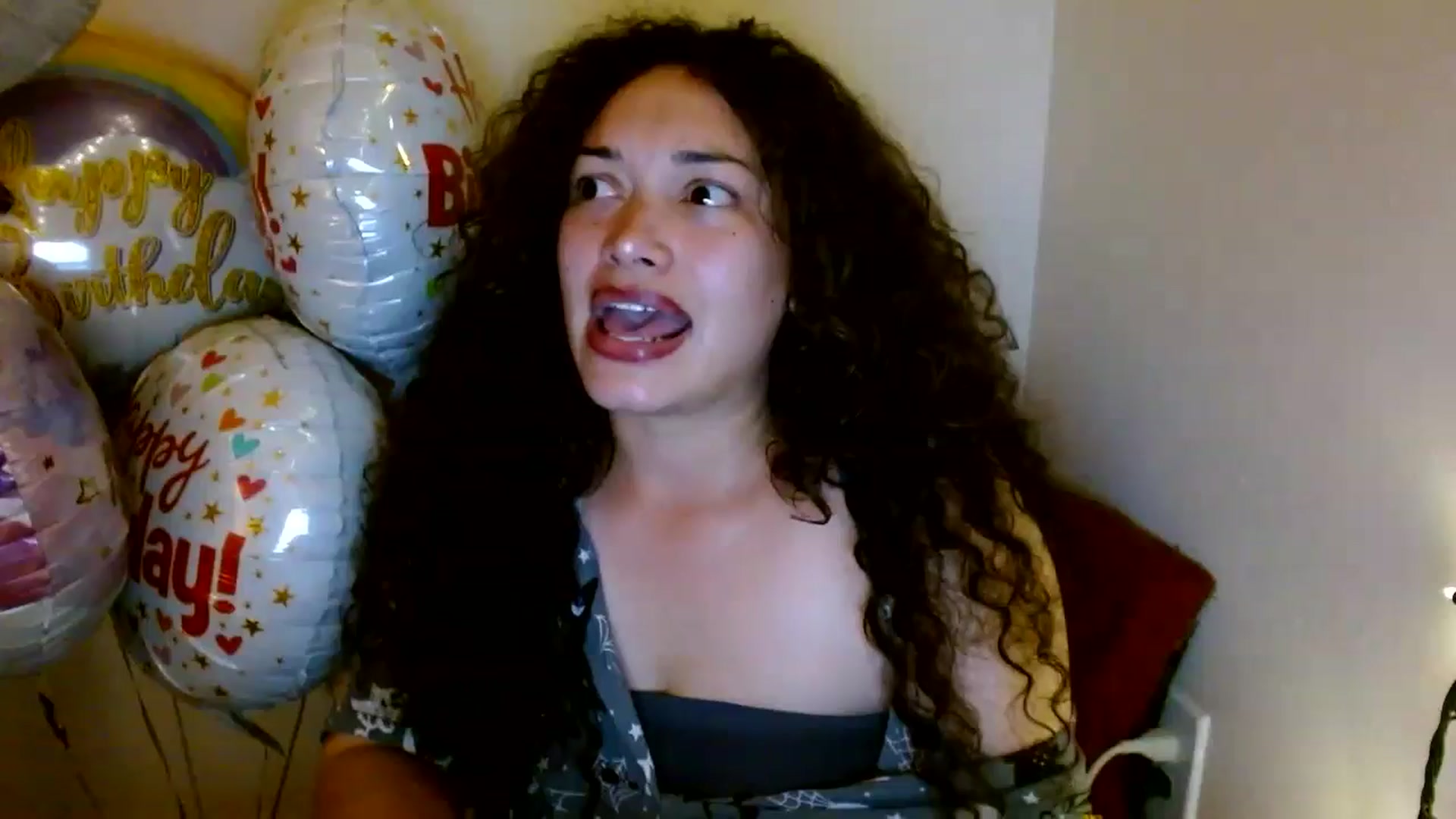 Gallery image thumbnail from Scar__lett's myfreecams stream on, 05/20/2025, 07:56 image 4 of 20