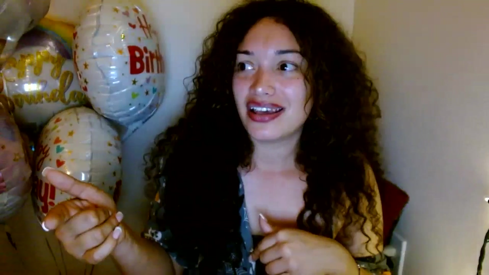 Gallery image thumbnail from Scar__lett's myfreecams stream on, 05/20/2025, 07:56 image 8 of 20