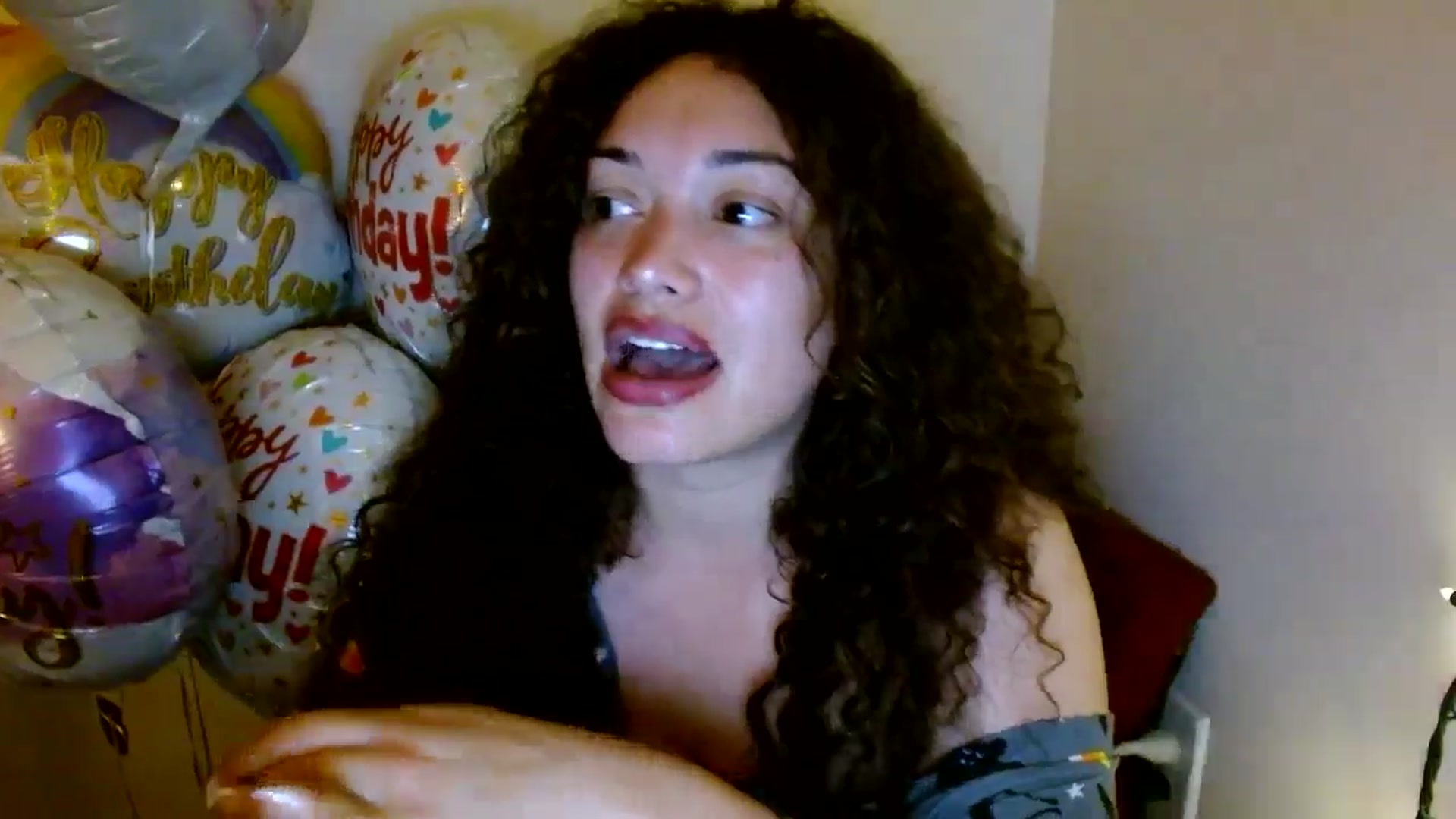 Gallery image thumbnail from Scar__lett's myfreecams stream on, 05/20/2025, 07:56 image 11 of 20