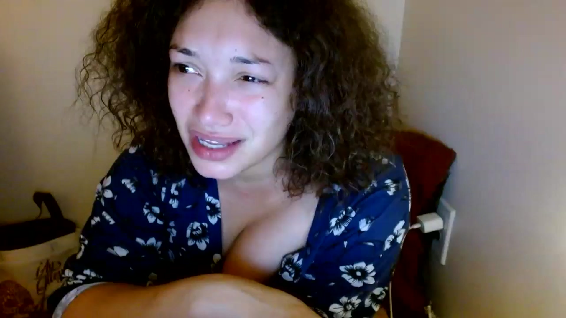 Gallery image thumbnail from Scar__lett's myfreecams stream on, 06/02/2025, 10:51 image 3 of 20