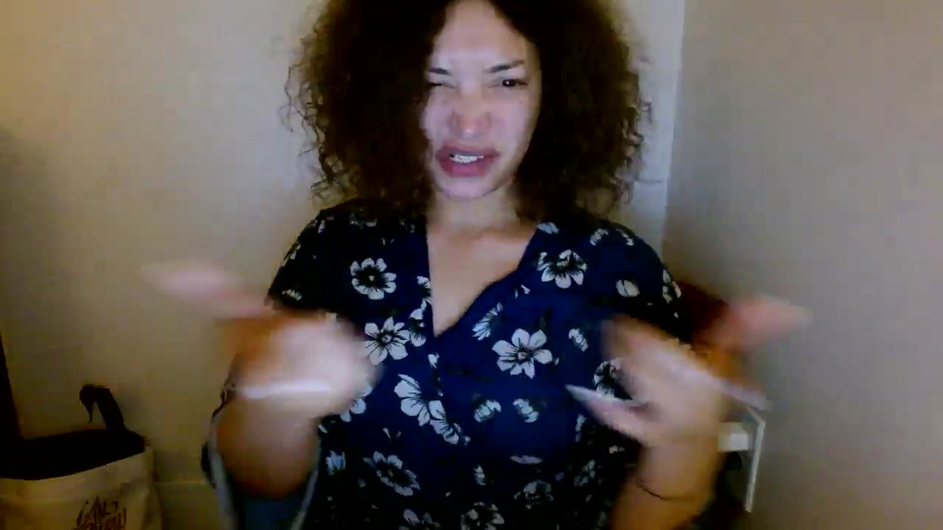 Gallery image thumbnail from Scar__lett's myfreecams stream on, 06/02/2025, 10:51 image 14 of 20