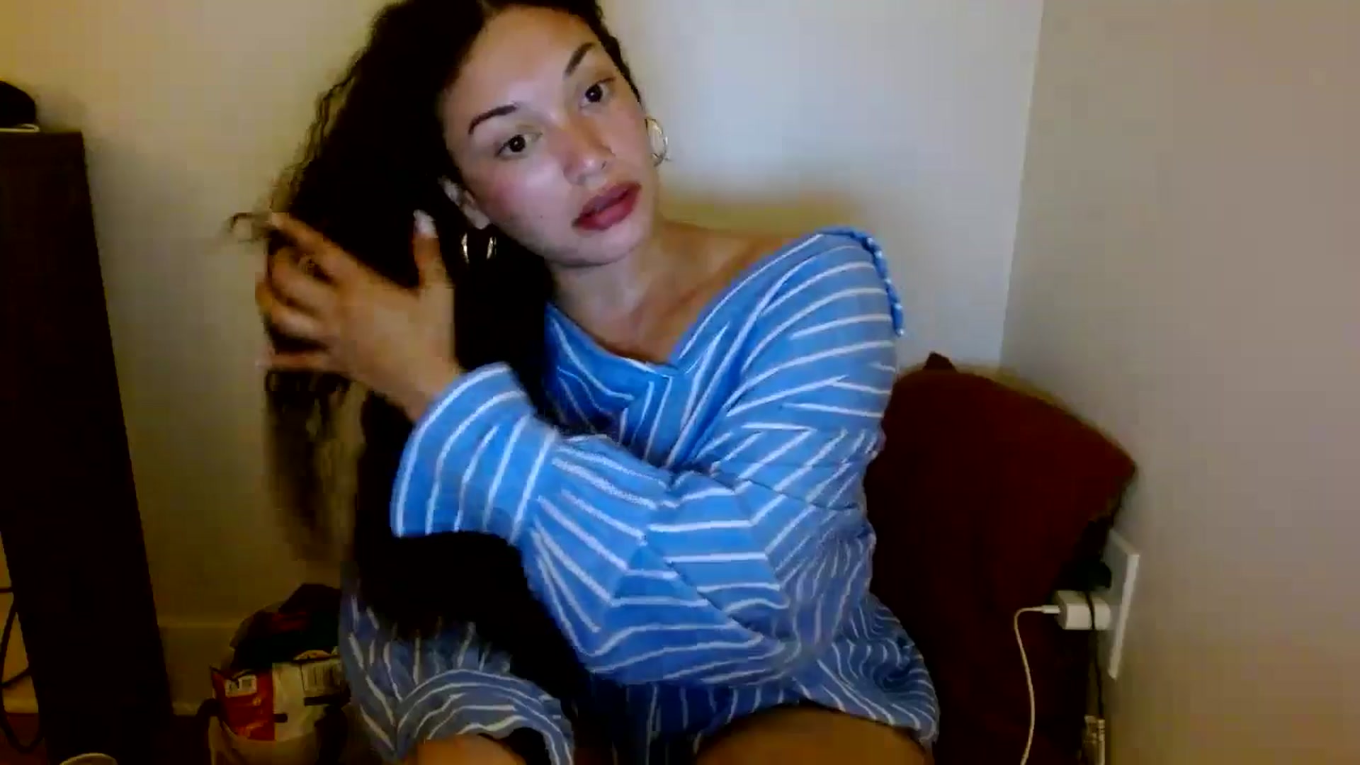 Gallery image thumbnail from Scar__lett's myfreecams stream on, 06/07/2025, 07:51 image 19 of 20