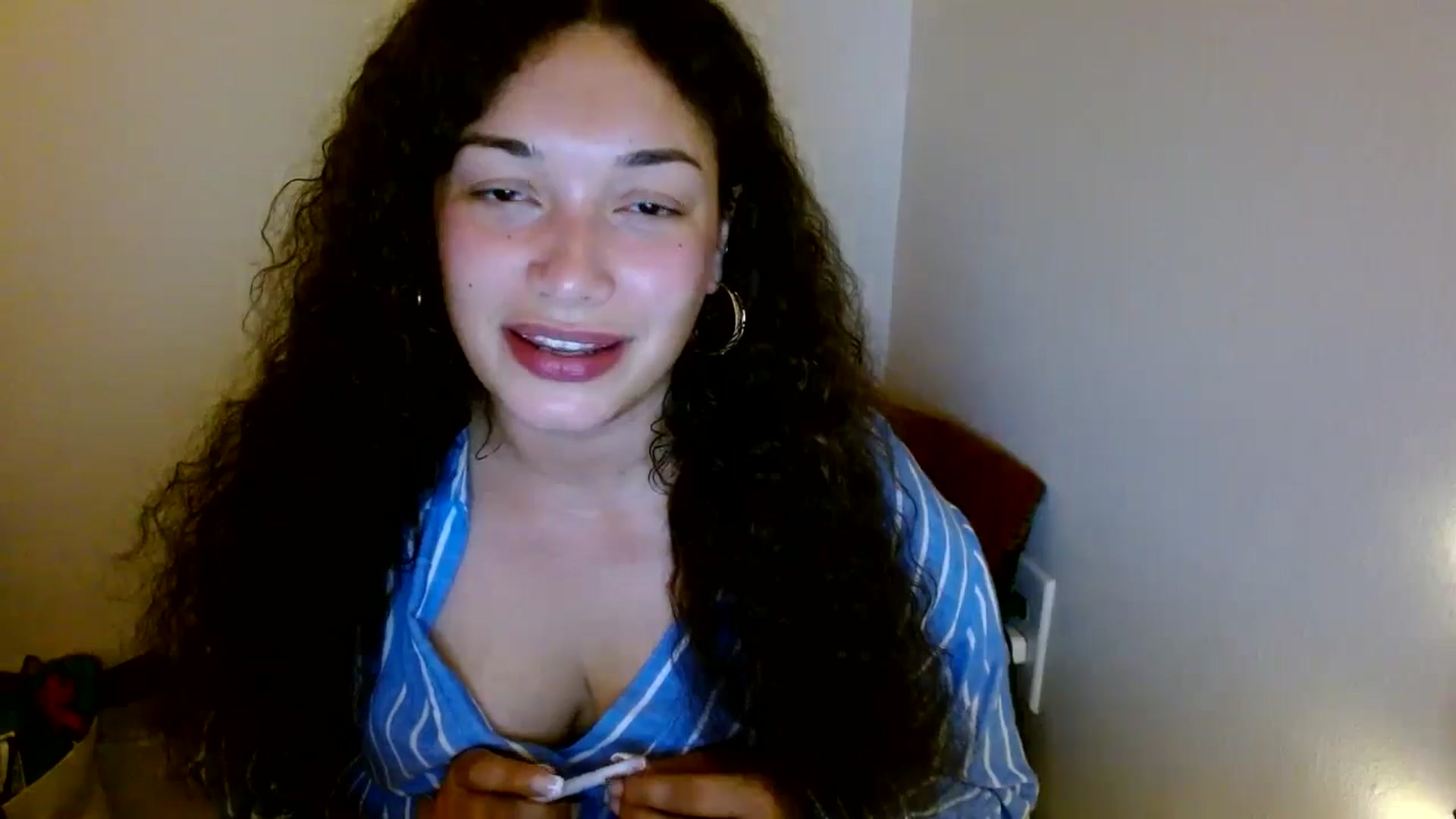 Gallery image thumbnail from Scar__lett's myfreecams stream on, 06/07/2025, 09:55 image 4 of 20
