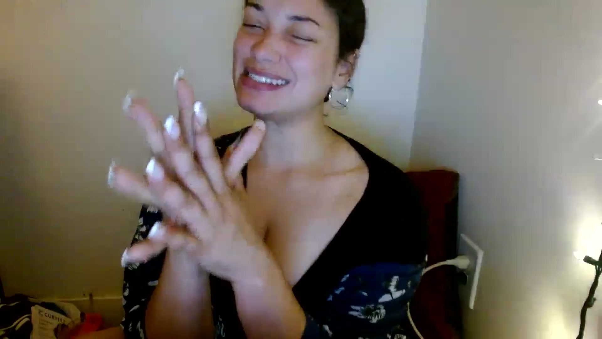 Gallery image thumbnail from Scar__lett's myfreecams stream on, 06/14/2025, 11:09 image 4 of 20