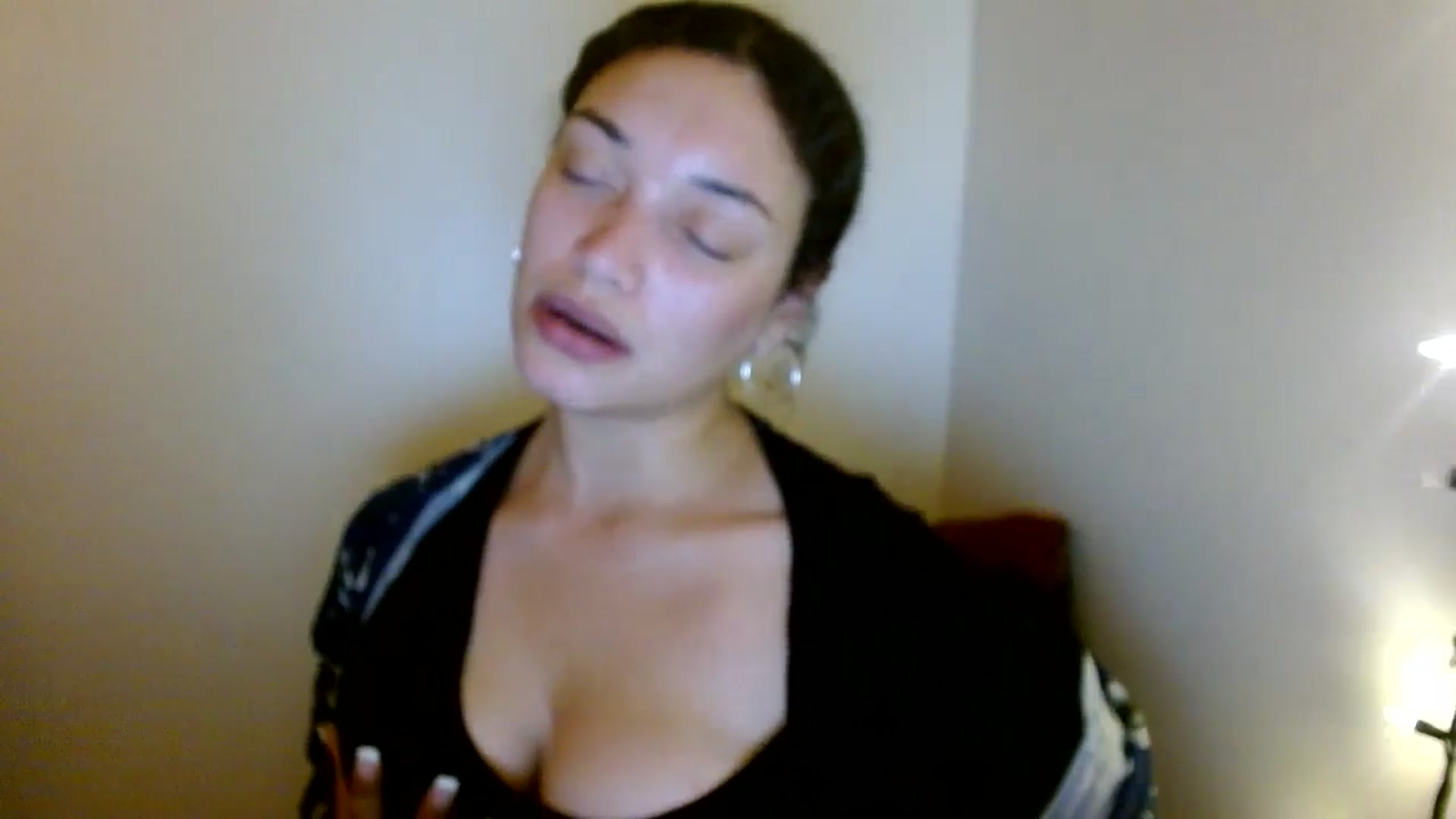 Gallery image thumbnail from Scar__lett's myfreecams stream on, 06/14/2025, 11:09 image 2 of 20