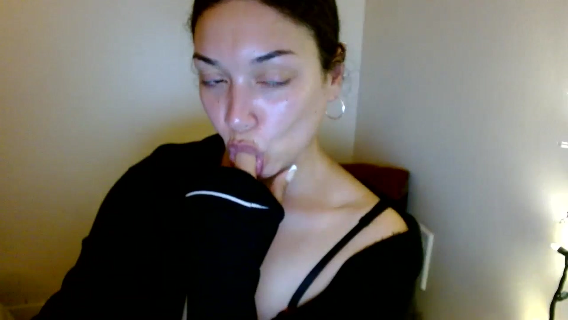 Gallery image thumbnail from Scar__lett's myfreecams stream on, 06/26/2025, 09:02 image 18 of 20