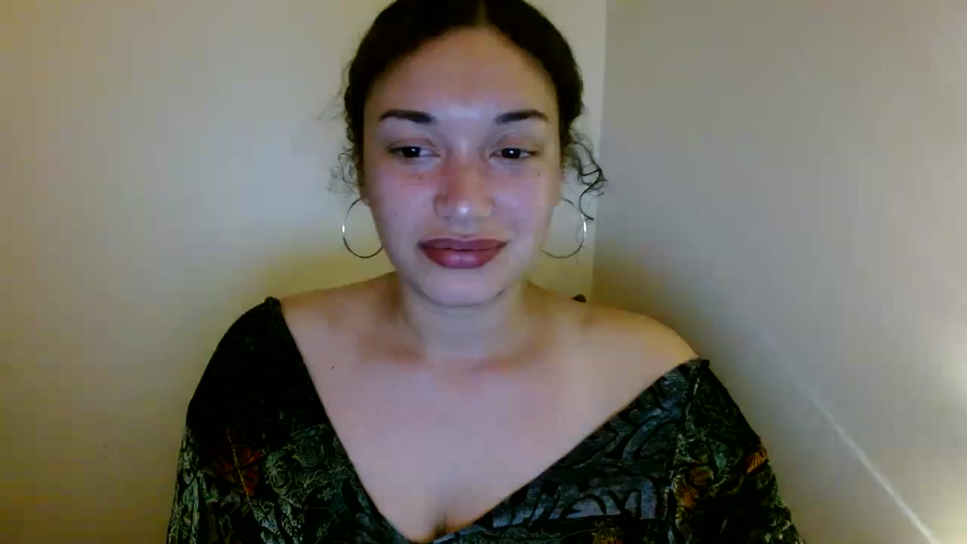 Gallery image thumbnail from Scar__lett's myfreecams stream on, 07/04/2025, 09:06 image 18 of 20