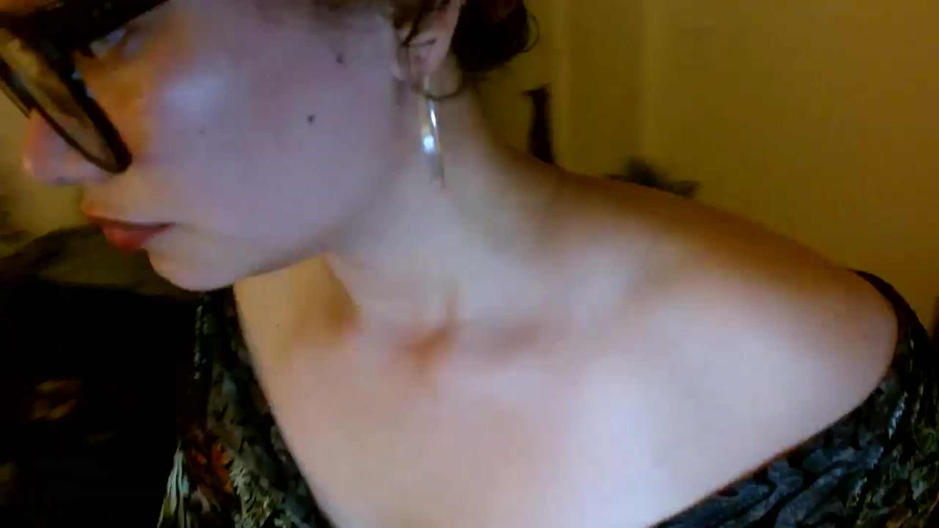 Gallery image thumbnail from Scar__lett's myfreecams stream on, 07/04/2025, 09:06 image 10 of 20