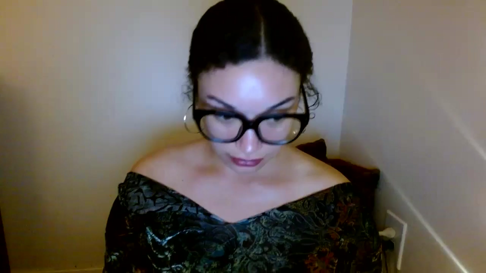 Gallery image thumbnail from Scar__lett's myfreecams stream on, 07/04/2025, 09:06 image 7 of 20