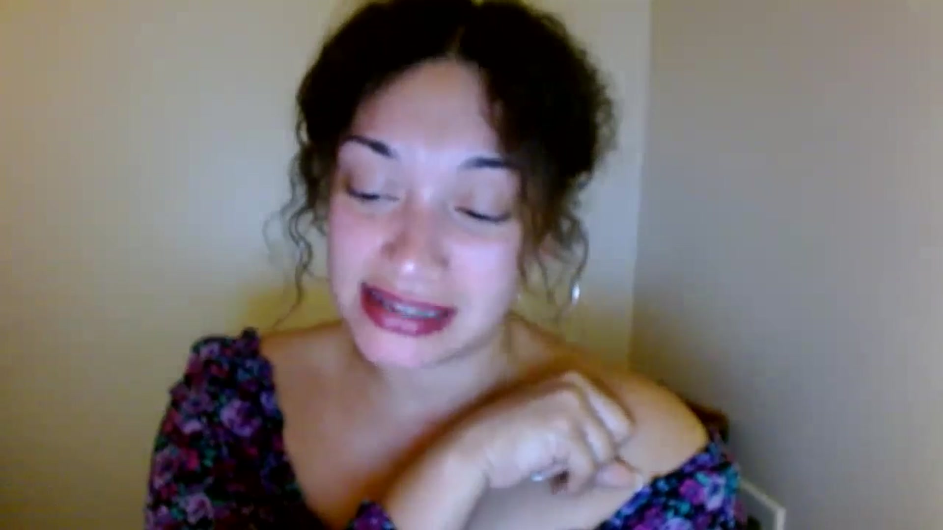 Gallery image thumbnail from Scar__lett's myfreecams stream on, 07/12/2025, 08:11 image 6 of 20
