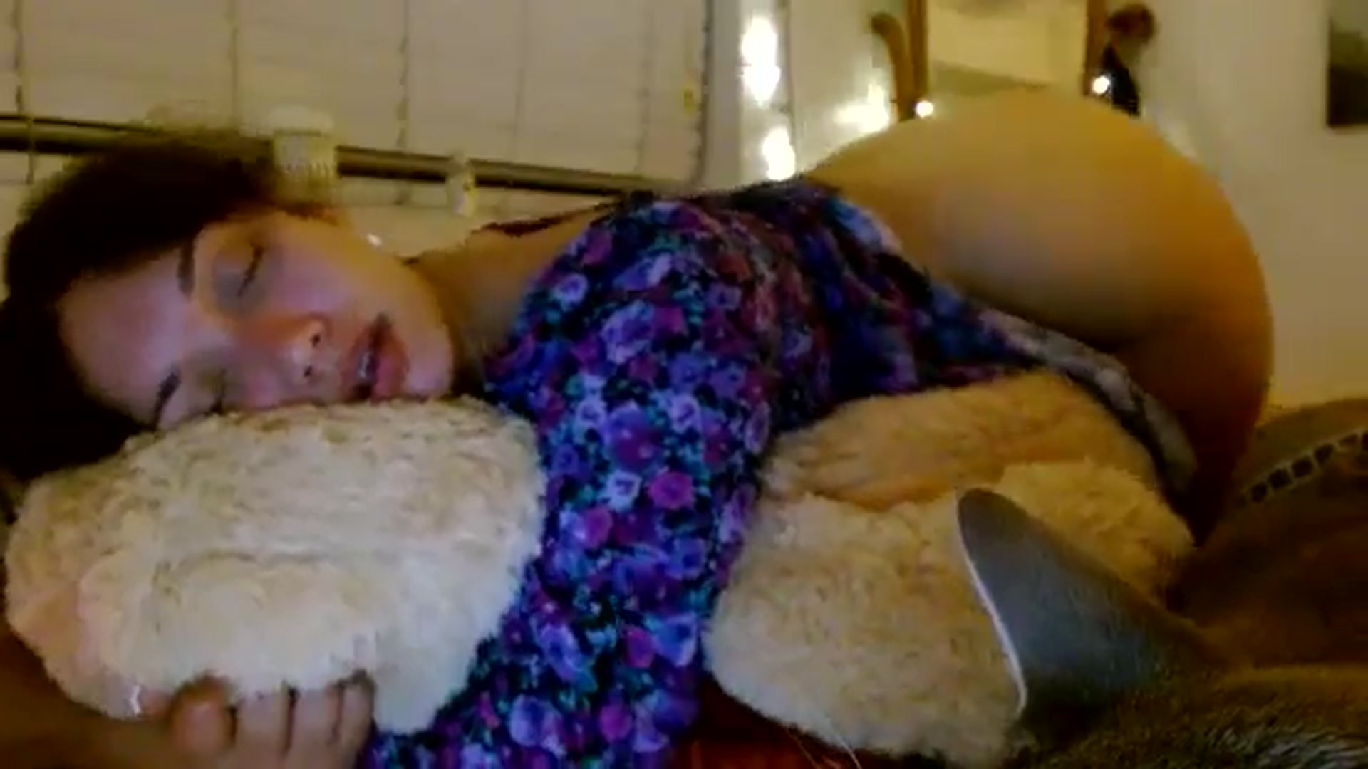 Gallery image thumbnail from Scar__lett's myfreecams stream on, 07/12/2025, 12:12 image 18 of 20