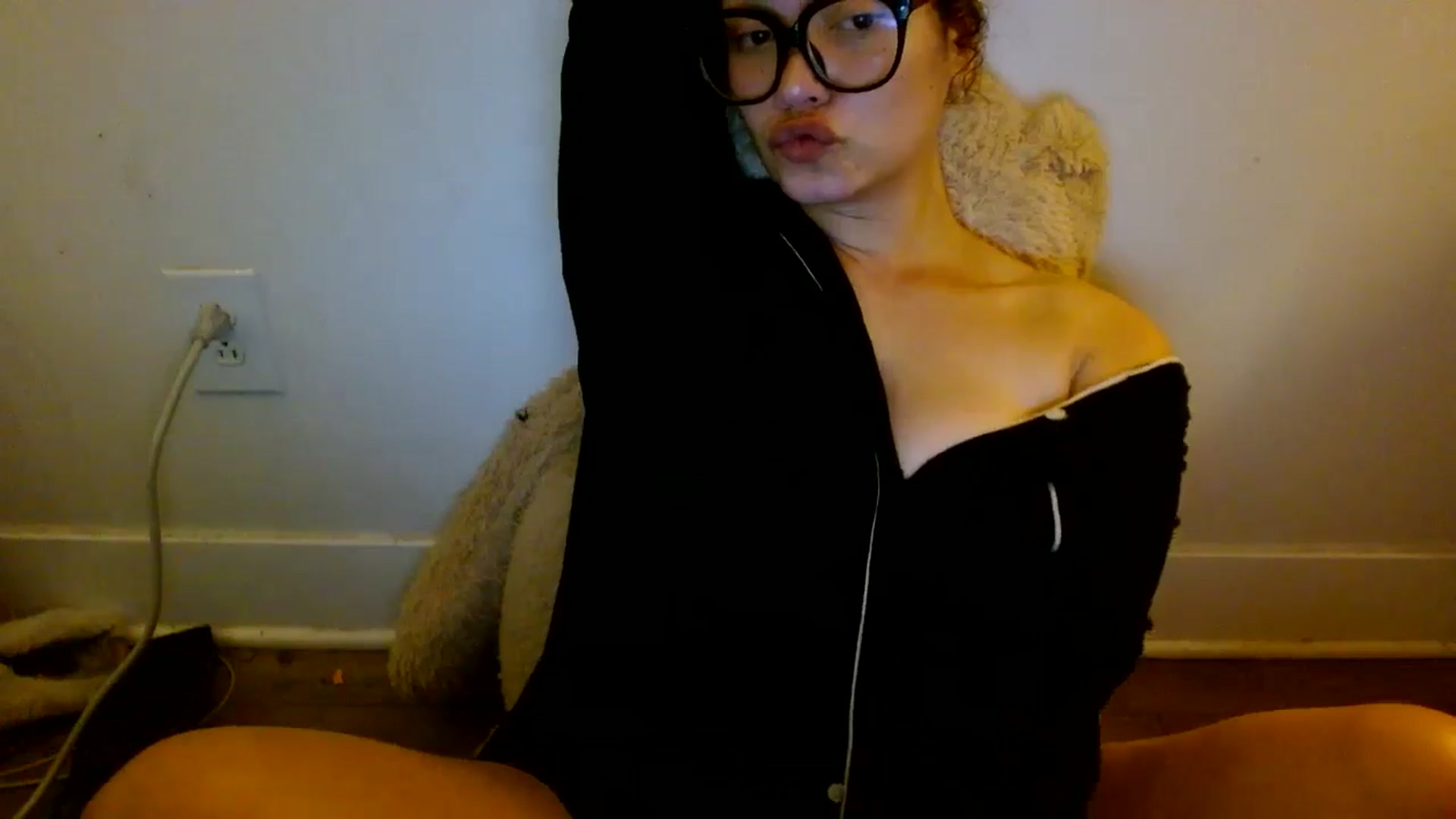 Gallery image thumbnail from Scar__lett's myfreecams stream on, 08/01/2025, 08:15 image 5 of 20