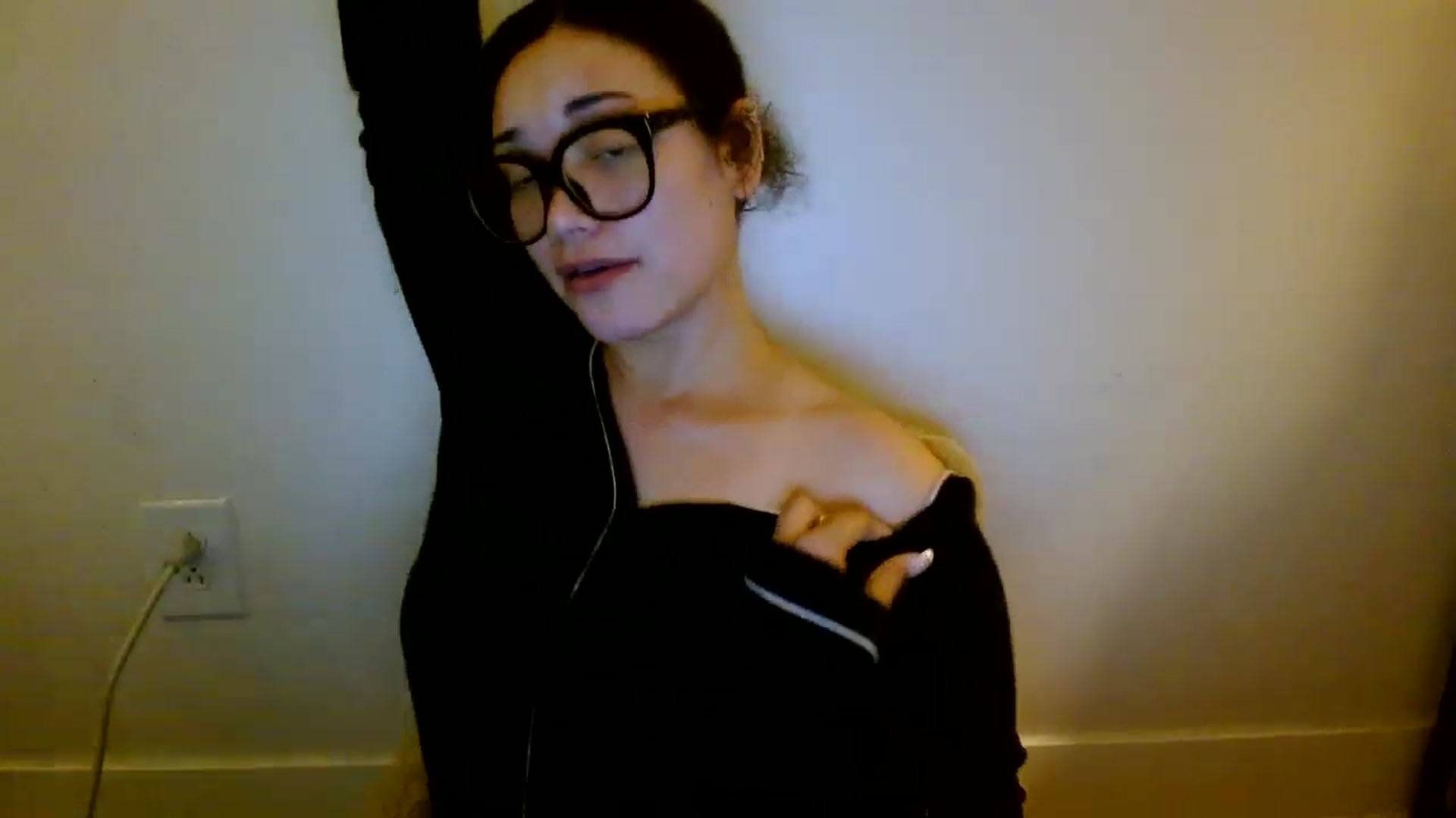 Gallery image thumbnail from Scar__lett's myfreecams stream on, 08/01/2025, 08:15 image 14 of 20