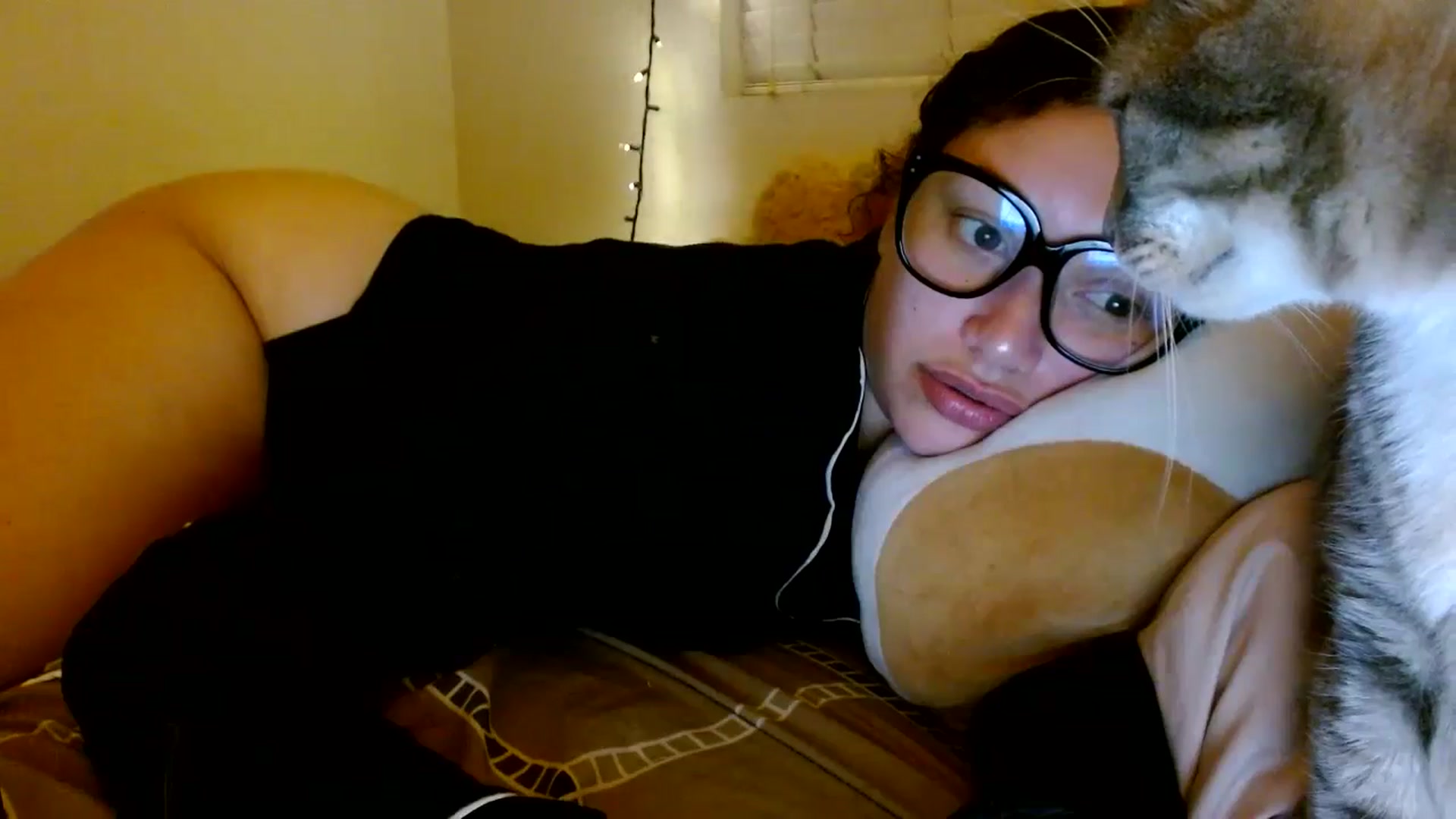 Gallery image thumbnail from Scar__lett's myfreecams stream on, 08/01/2025, 10:19 image 18 of 20