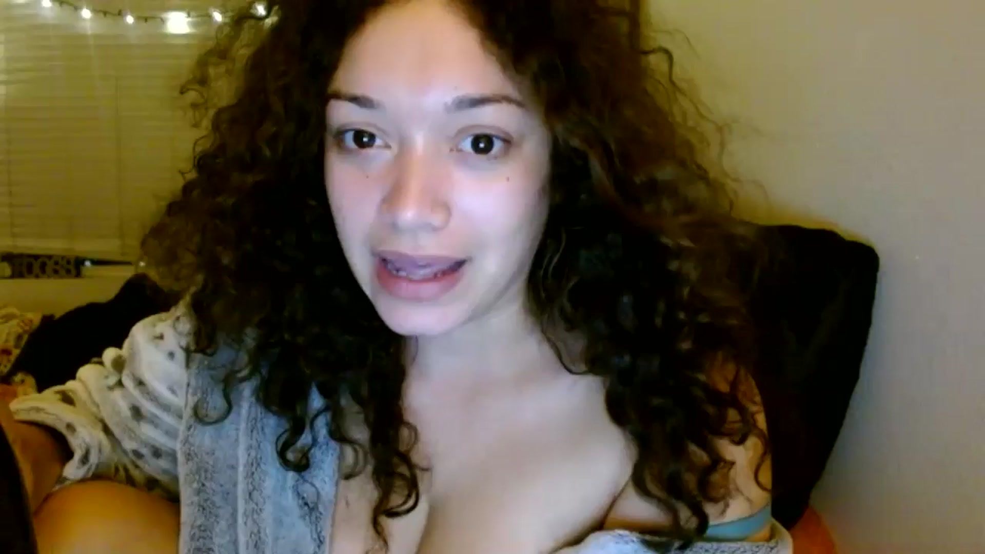 Gallery image thumbnail from Scar__lett's myfreecams stream on, 08/09/2025, 10:04 image 1 of 20