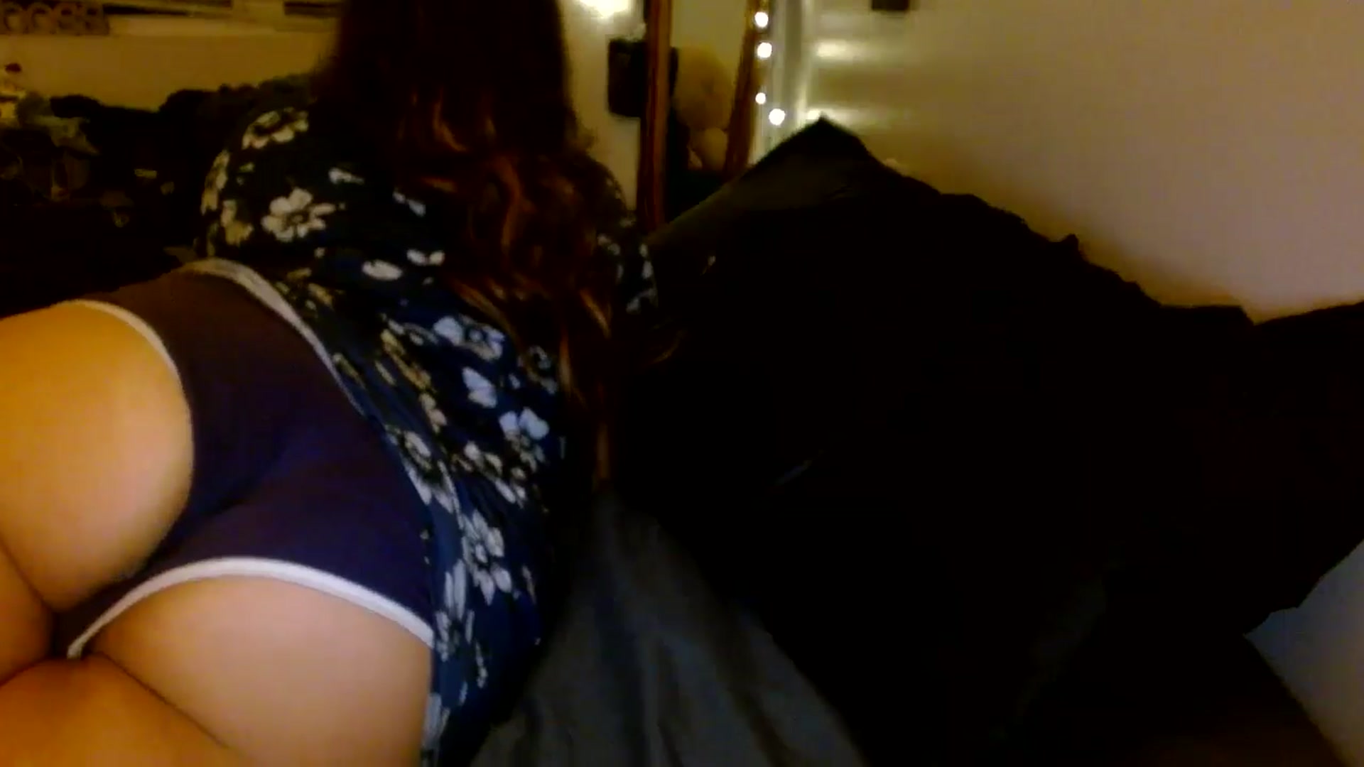 Gallery image thumbnail from Scar__lett's myfreecams stream on, 08/26/2025, 08:38 image 6 of 20