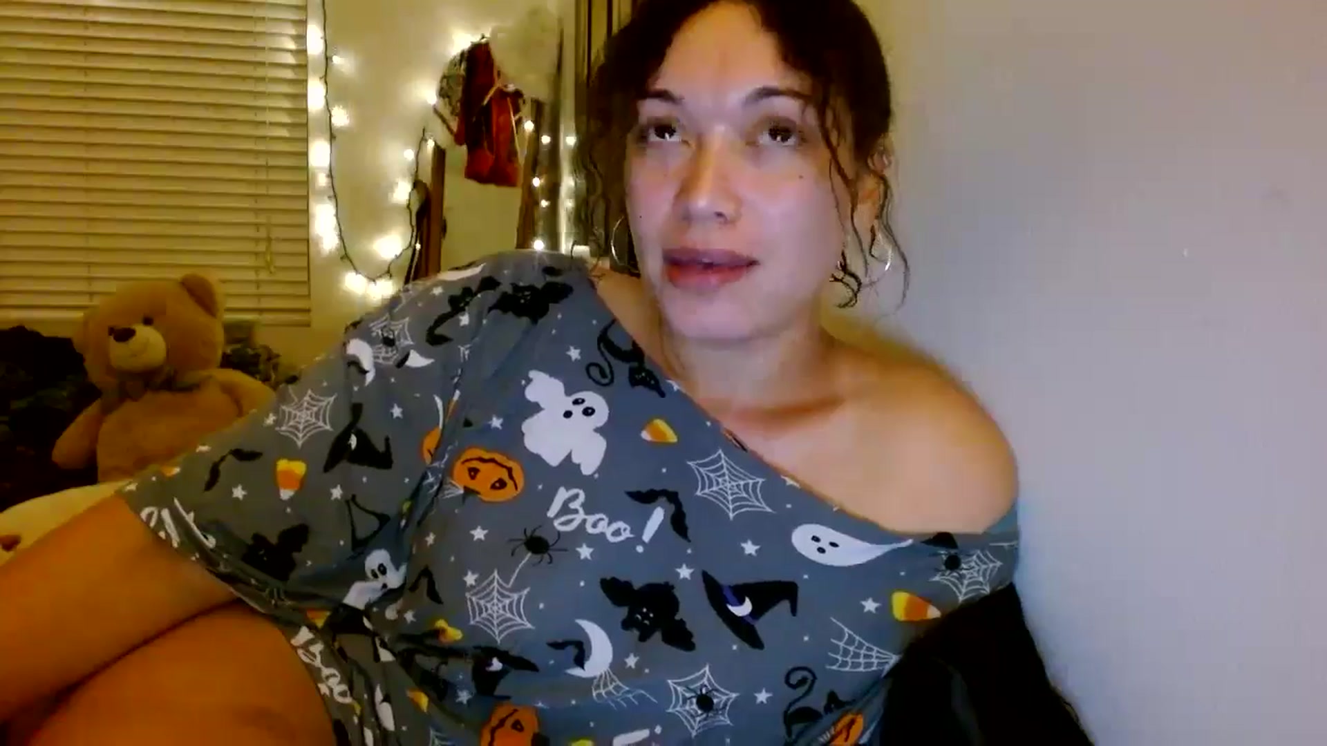 Gallery image thumbnail from Scar__lett's myfreecams stream on, 09/05/2025, 07:37 image 5 of 20