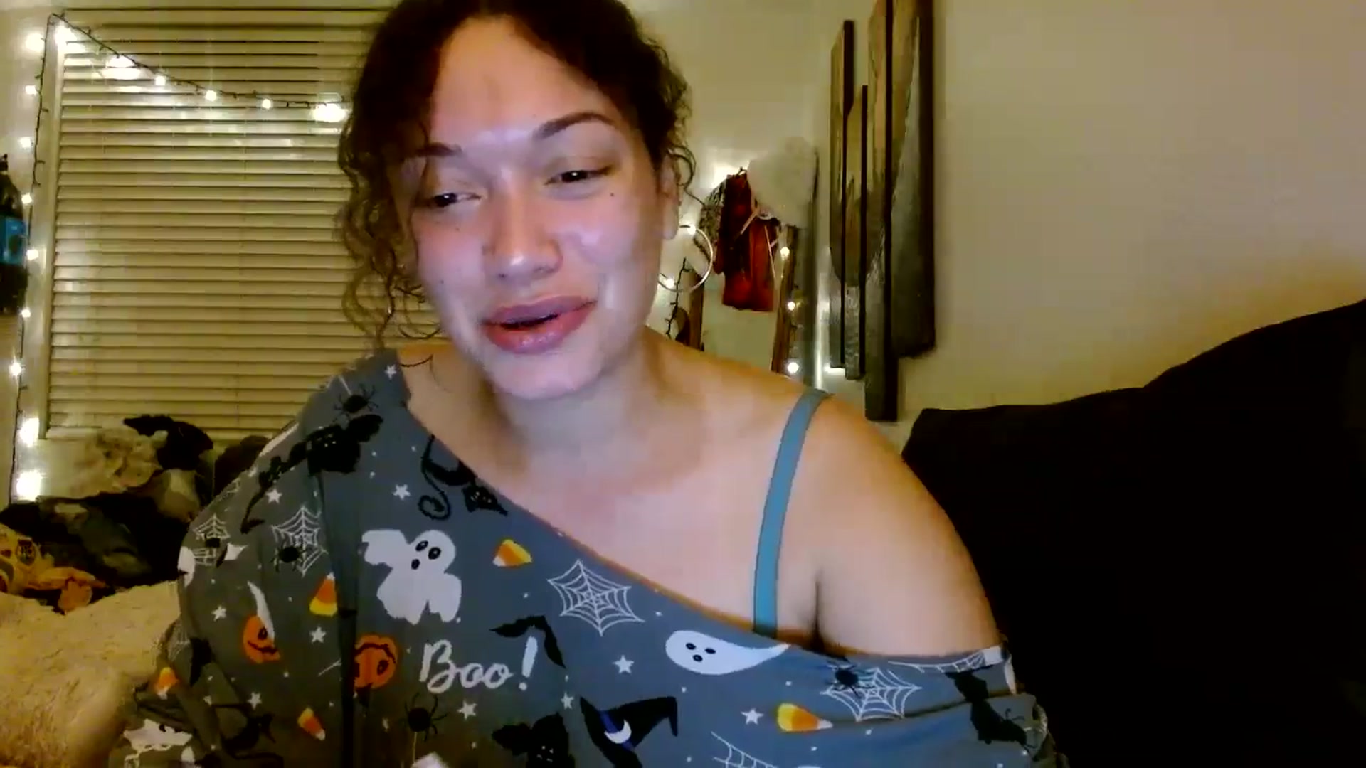 Gallery image thumbnail from Scar__lett's myfreecams stream on, 09/05/2025, 07:37 image 17 of 20