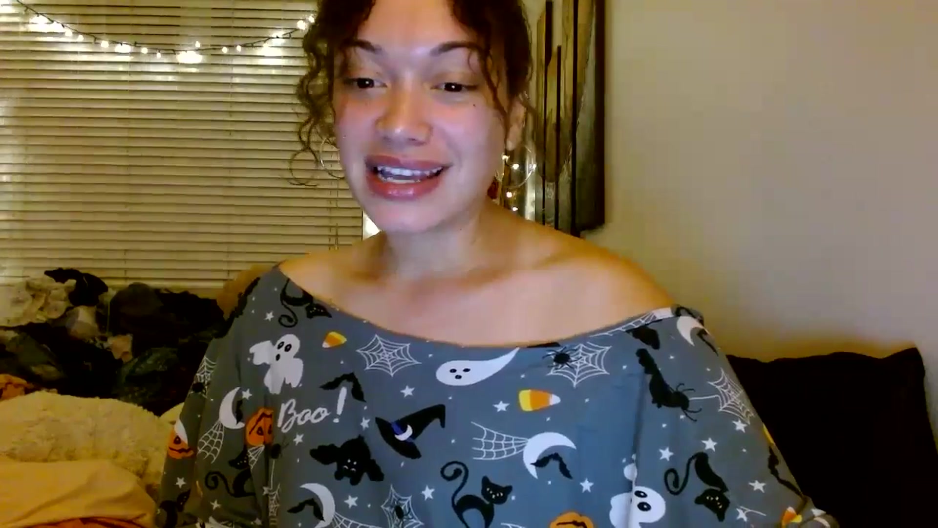 Gallery image thumbnail from Scar__lett's myfreecams stream on, 09/05/2025, 07:37 image 10 of 20
