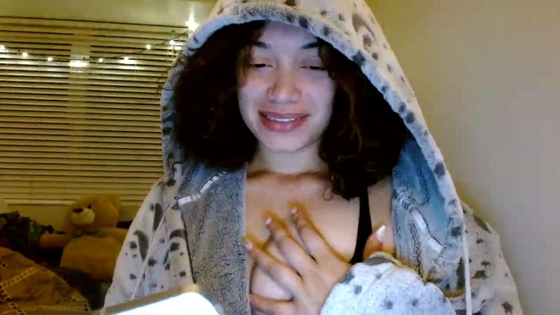 Gallery image thumbnail from Scar__lett's myfreecams stream on, 09/14/2025, 10:38 image 6 of 20