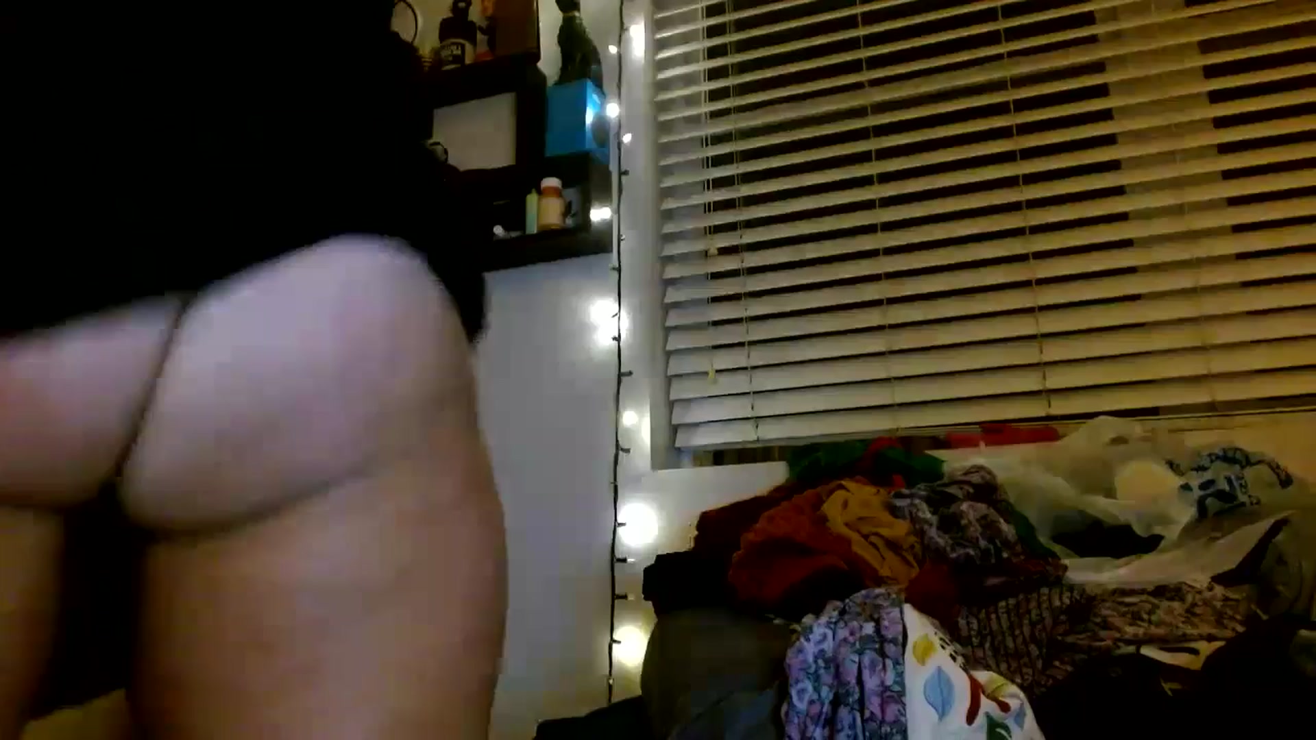 Gallery image thumbnail from Scar__lett's myfreecams stream on, 09/25/2025, 05:06 image 1 of 20