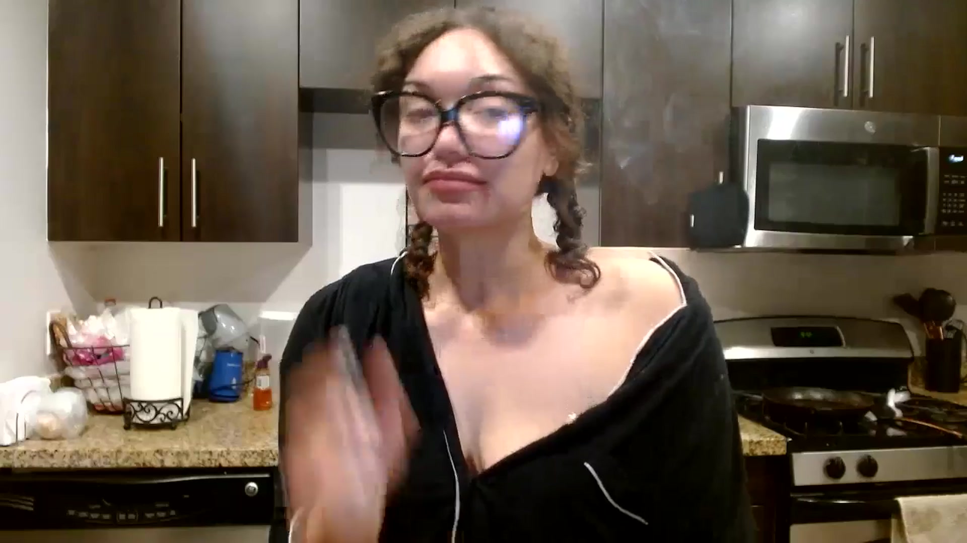 Gallery image thumbnail from Scar__lett's myfreecams stream on, 09/25/2025, 05:06 image 3 of 20