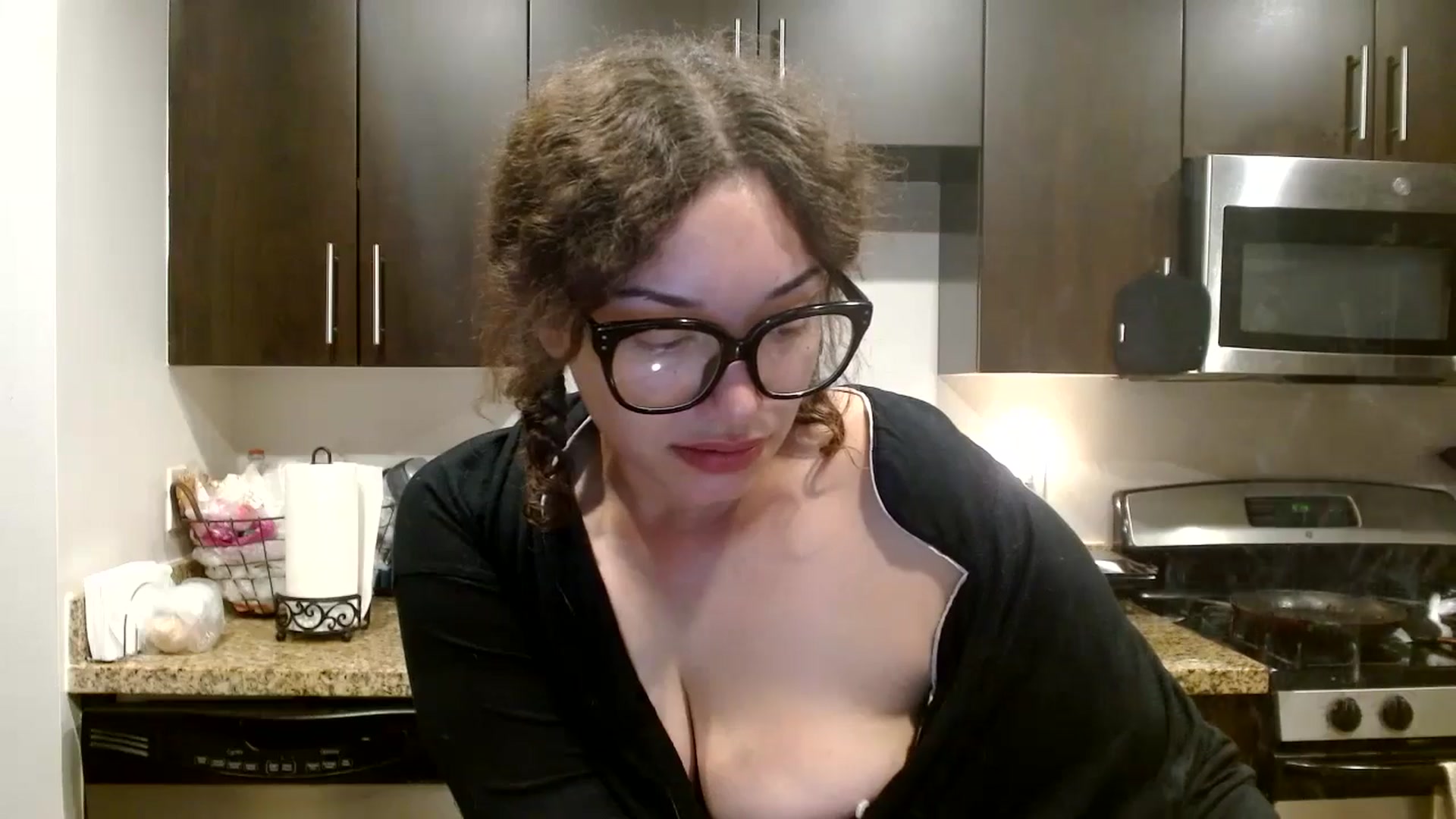 Gallery image thumbnail from Scar__lett's myfreecams stream on, 09/25/2025, 05:06 image 4 of 20